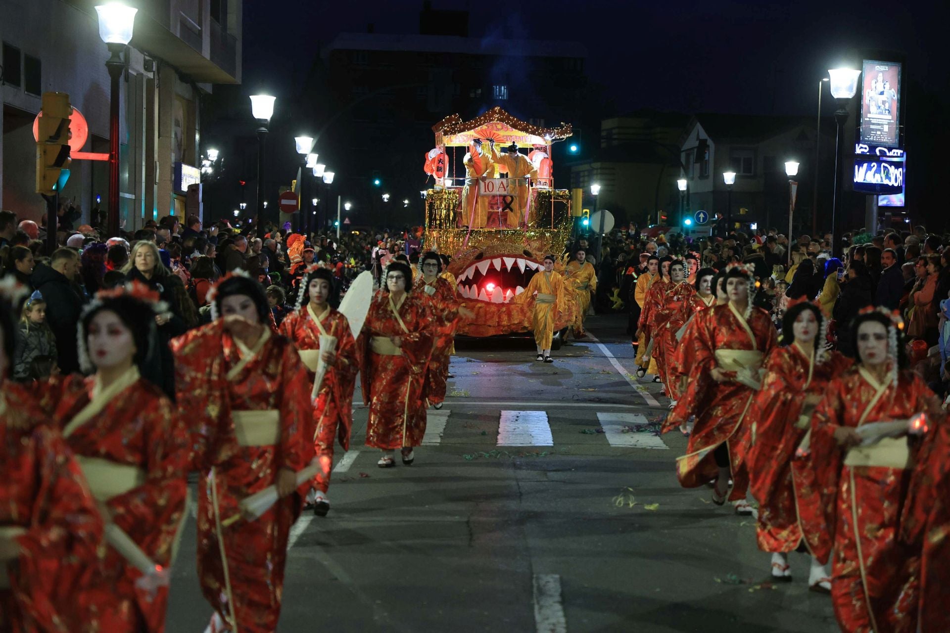 Las mejores imágenes del desfile del Antroxu de Gijón (II)