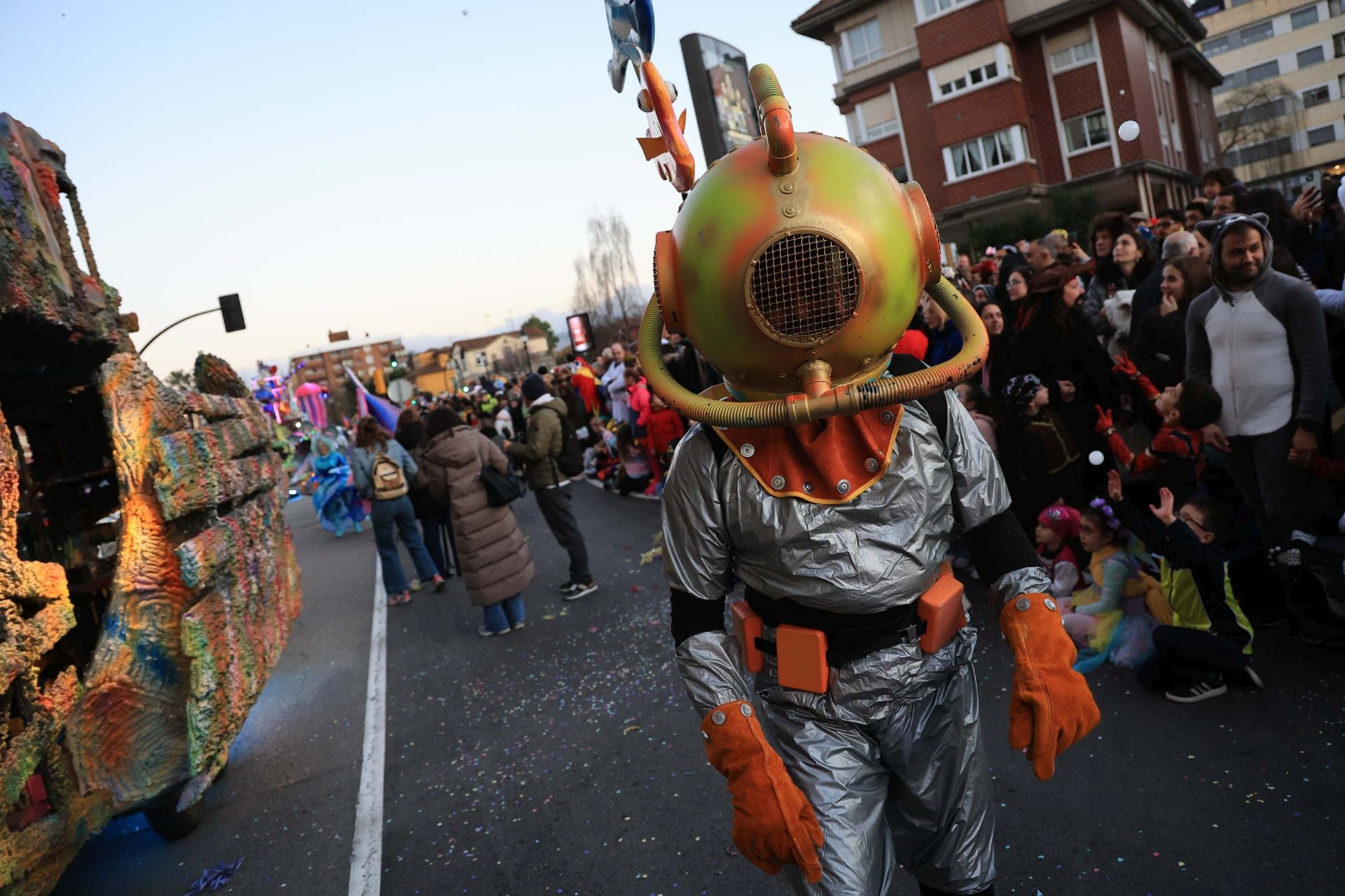 Las mejores imágenes del desfile del Antroxu de Gijón (I)