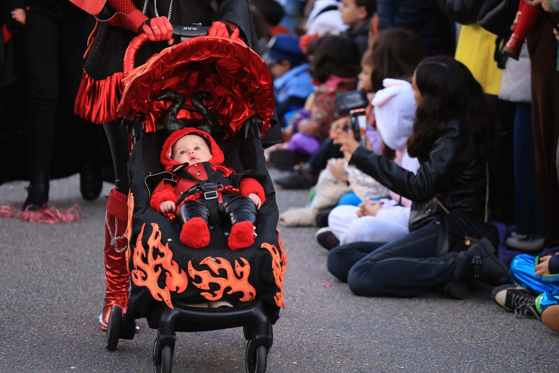 Las mejores imágenes del desfile del Antroxu de Gijón (I)