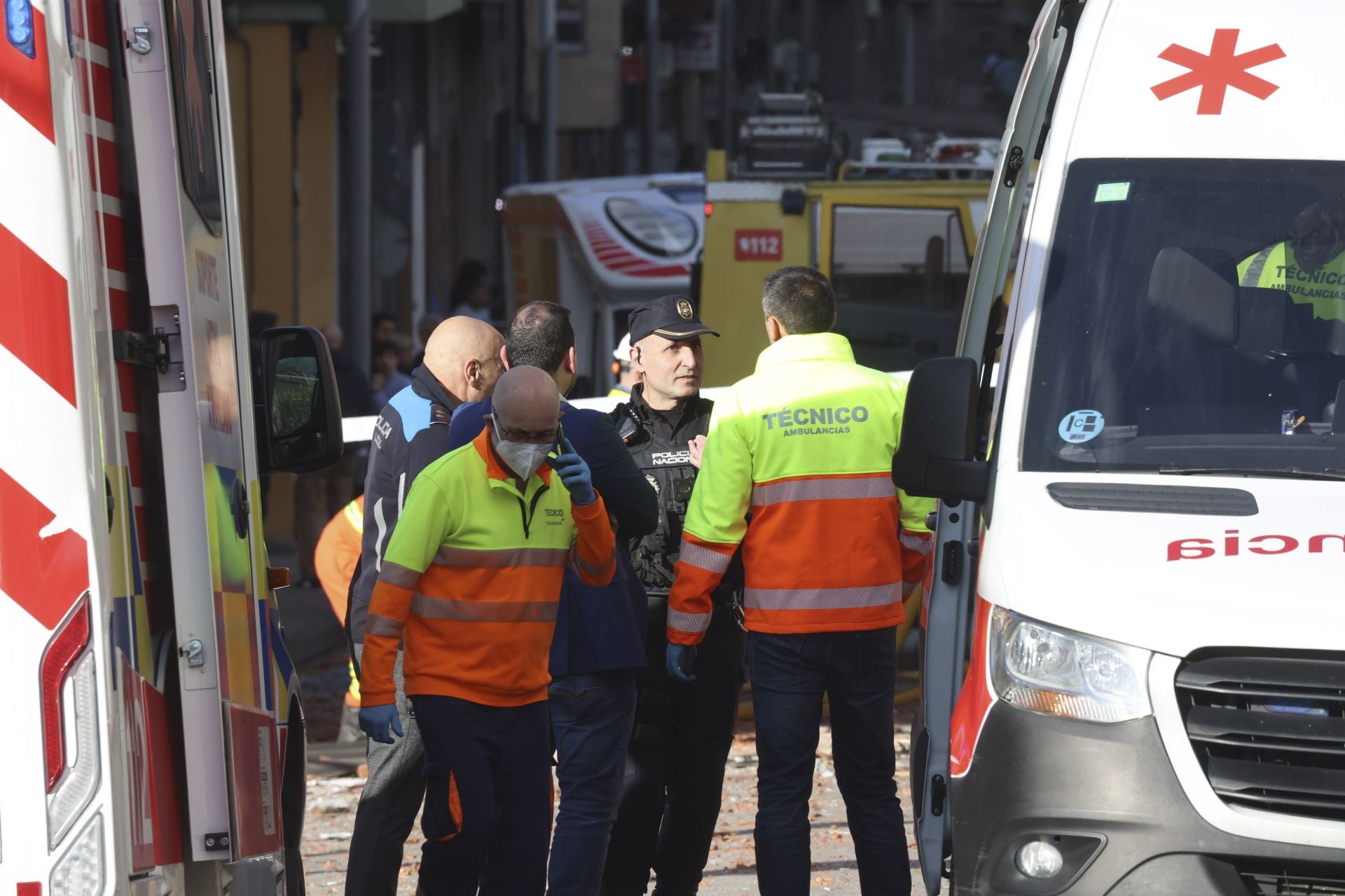 Las imágenes de la explosión de gas en Mieres que ha derrumbado un edificio