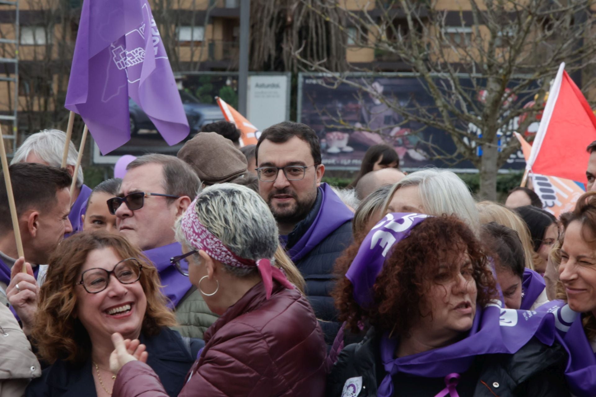 Asturias «respira lucha»: las fotos de la manifestación del 8M en Gijón