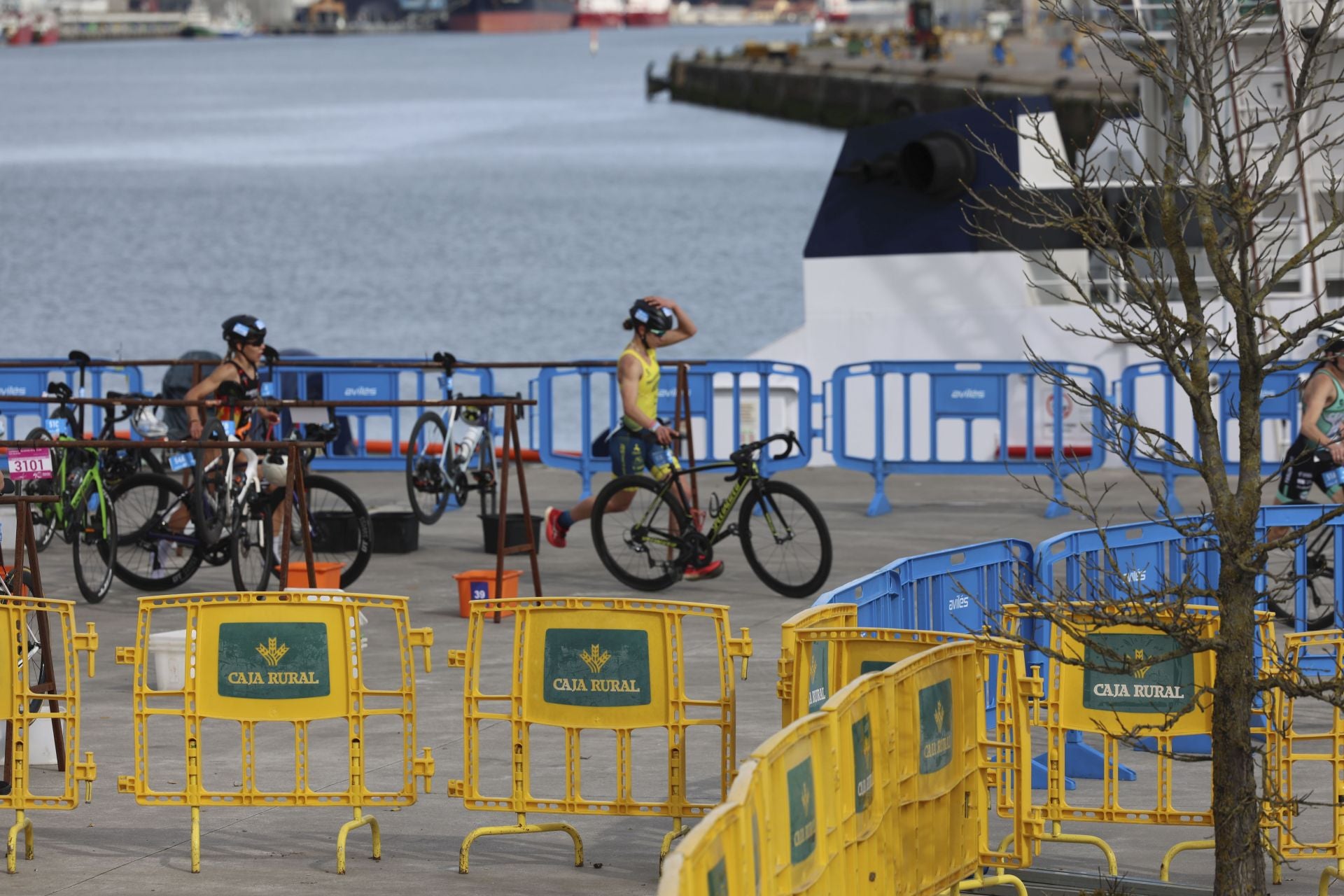 Avilés vibra con el Duatlón: las mejores fotos