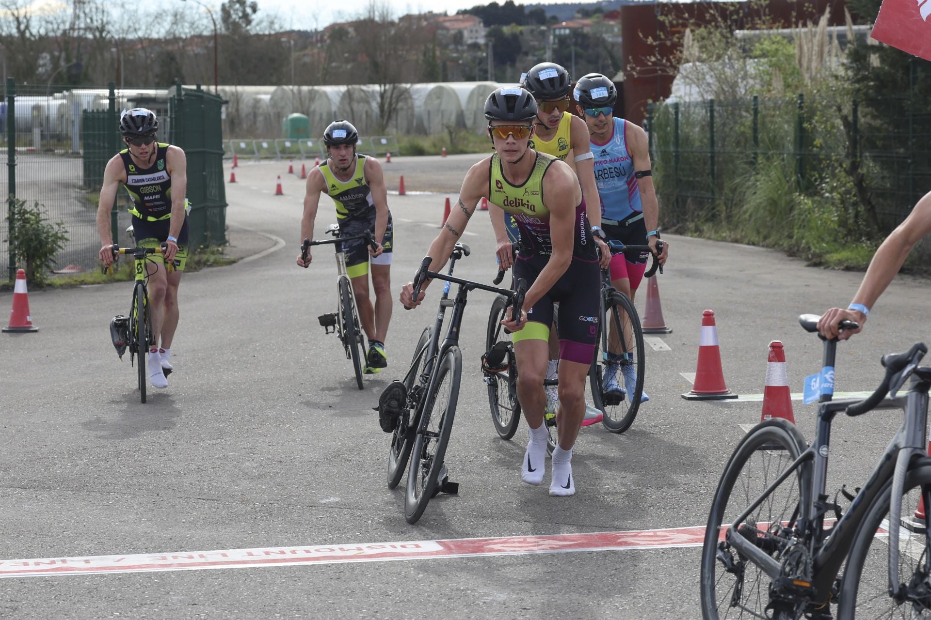 Avilés se llena de duatletas: las fotos de la competición