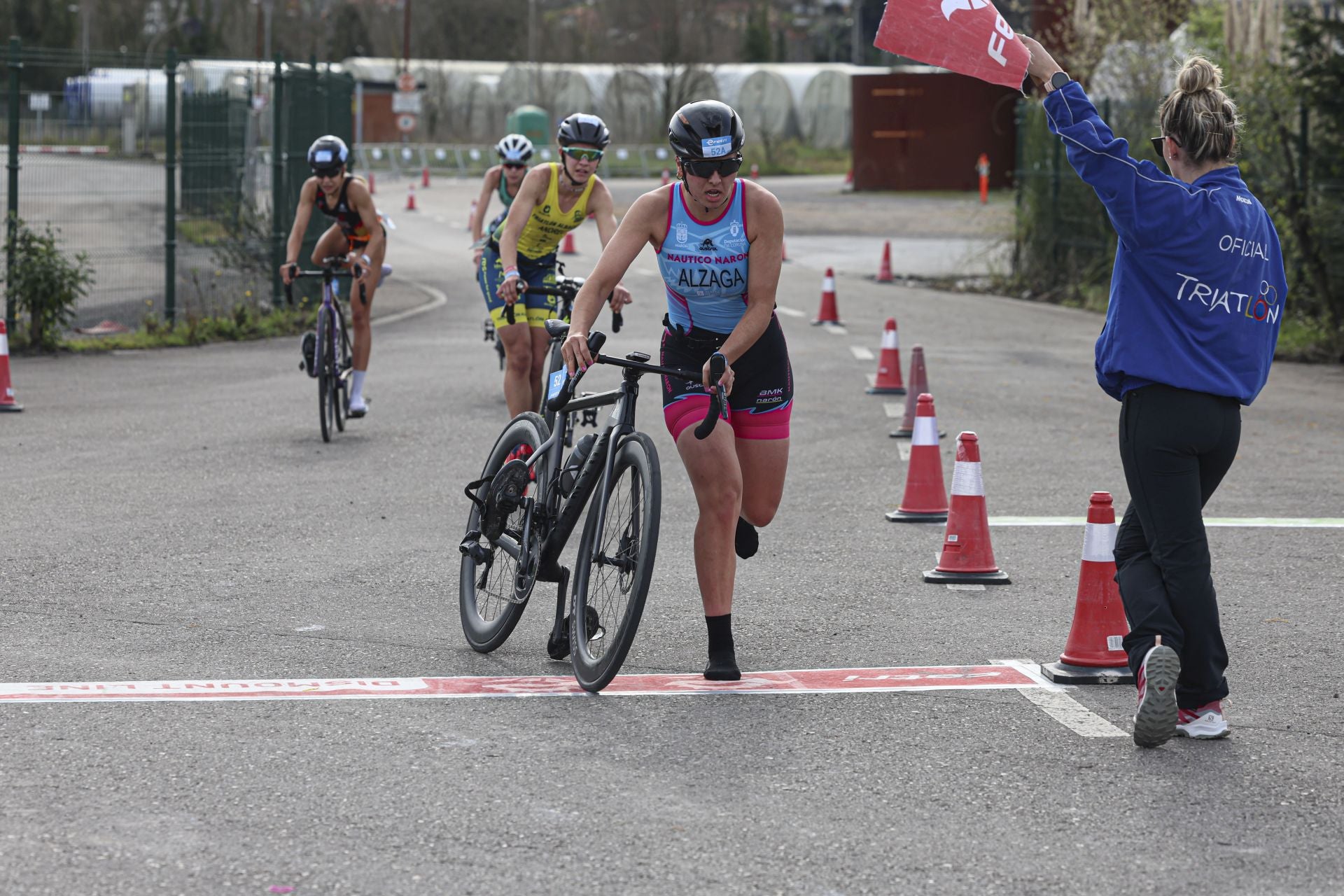 Avilés se llena de duatletas: las fotos de la competición