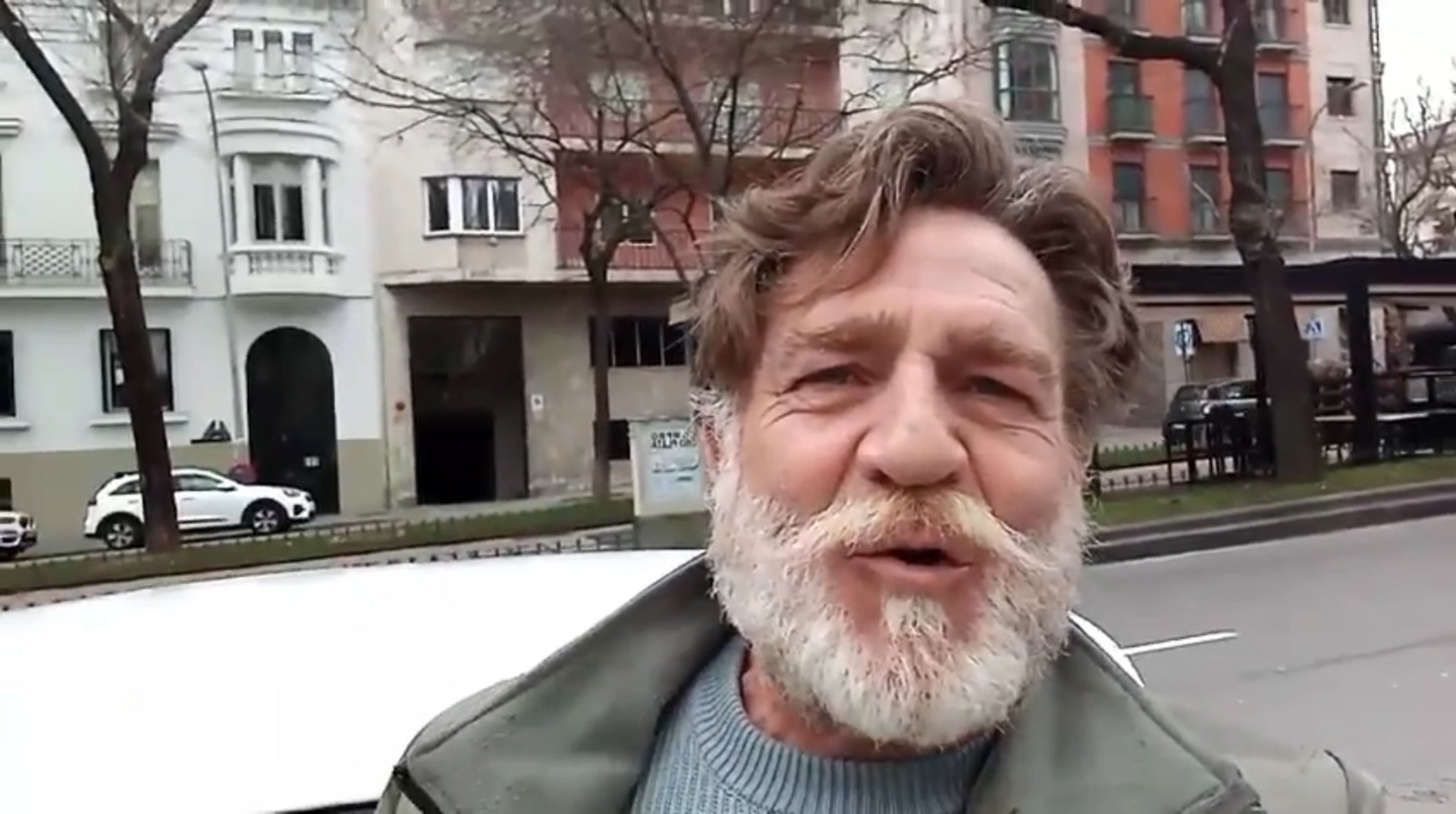 Juanjo Artero, actor, felicita a EL COMERCIO