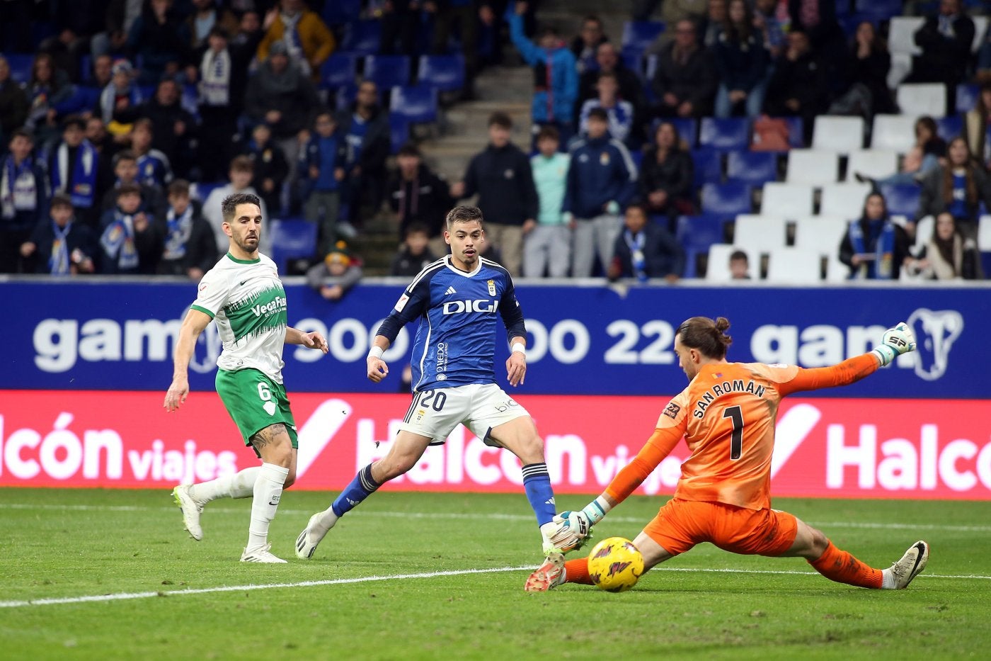 Real Oviedo vs Valladolid: Julián Calero Analyzes Pre-Match Preparations Real Oviedo vs Valladolid: Julián Calero Analyzes Pre-Match Preparations