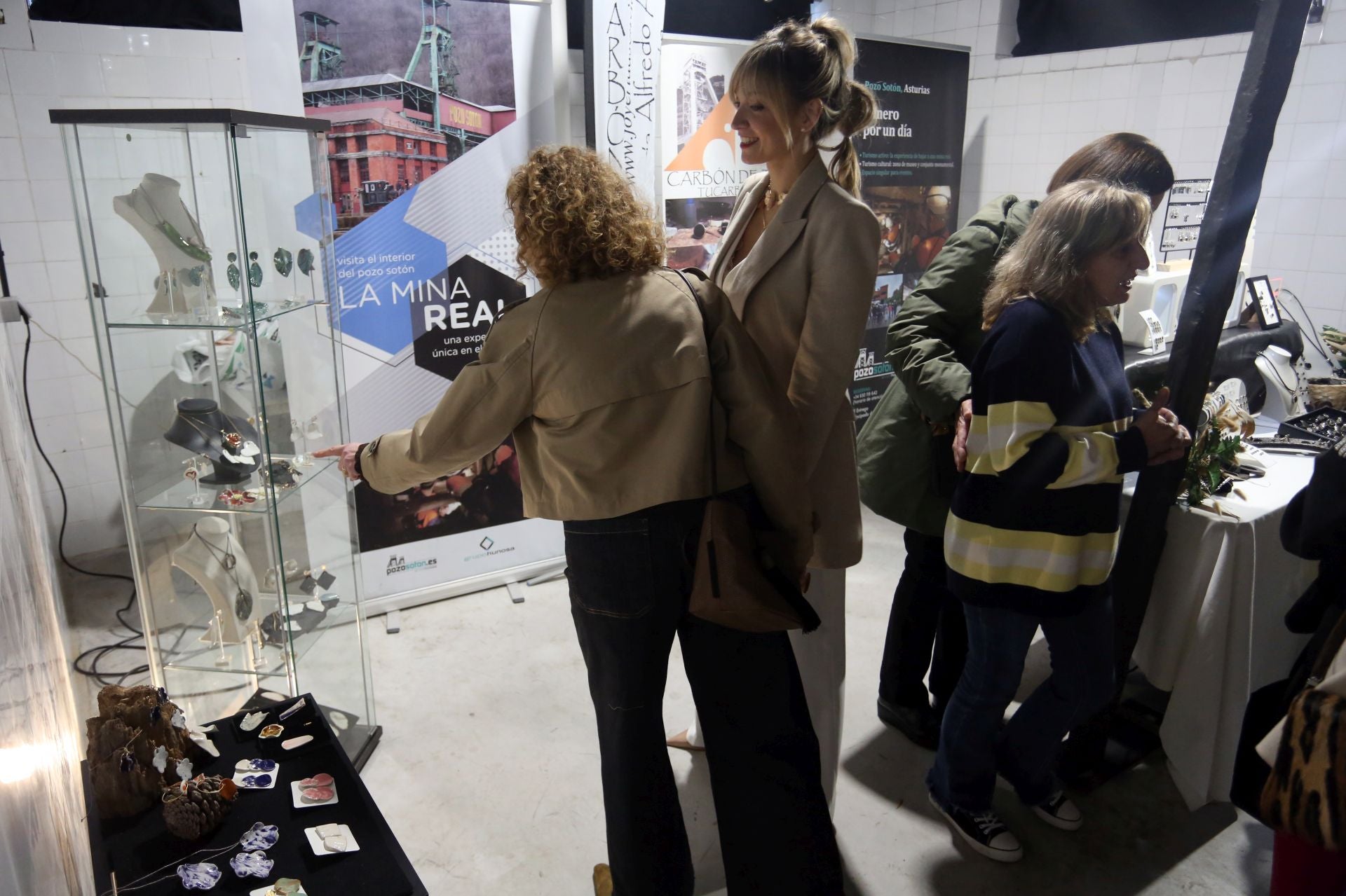 II edición del desfile Laurita Laureada