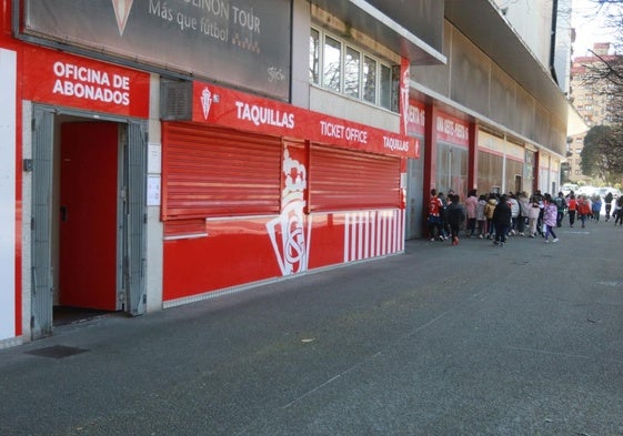 Taquillas de El Molinón.