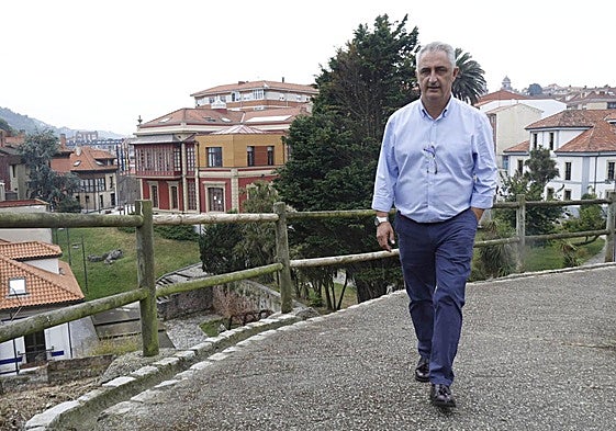 El alcalde de Carreño, Ángel García.