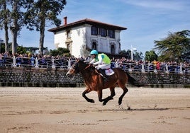 Carreras de Caballos en la Playa de Ribadesella