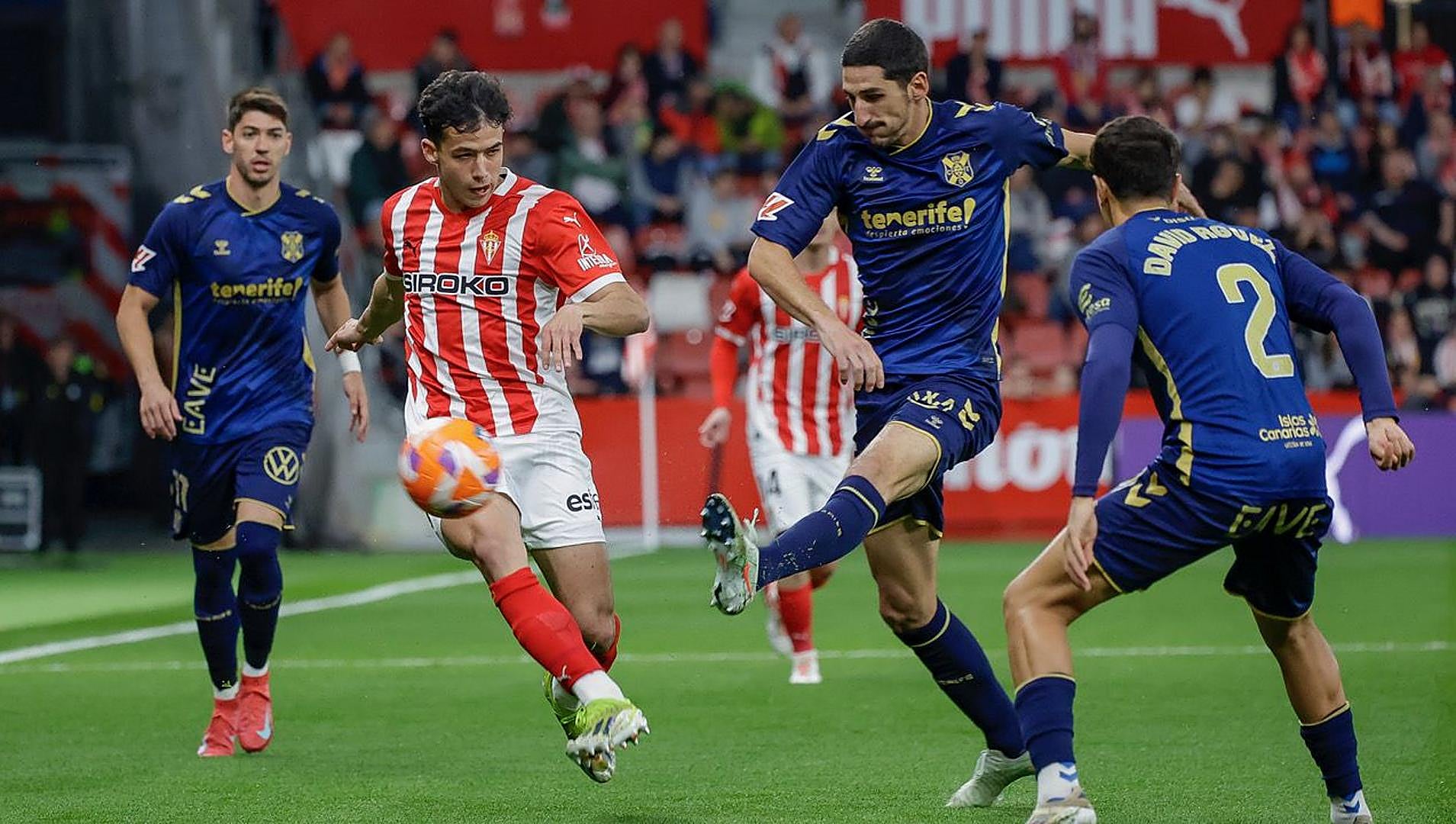 Sporting de Gijón sucumbe ante Tenerife en un emocionante enfrentamiento de LaLiga Hypermotion Sporting de Gijón sucumbe ante Tenerife en un emocionante enfrentamiento de LaLiga Hypermotion