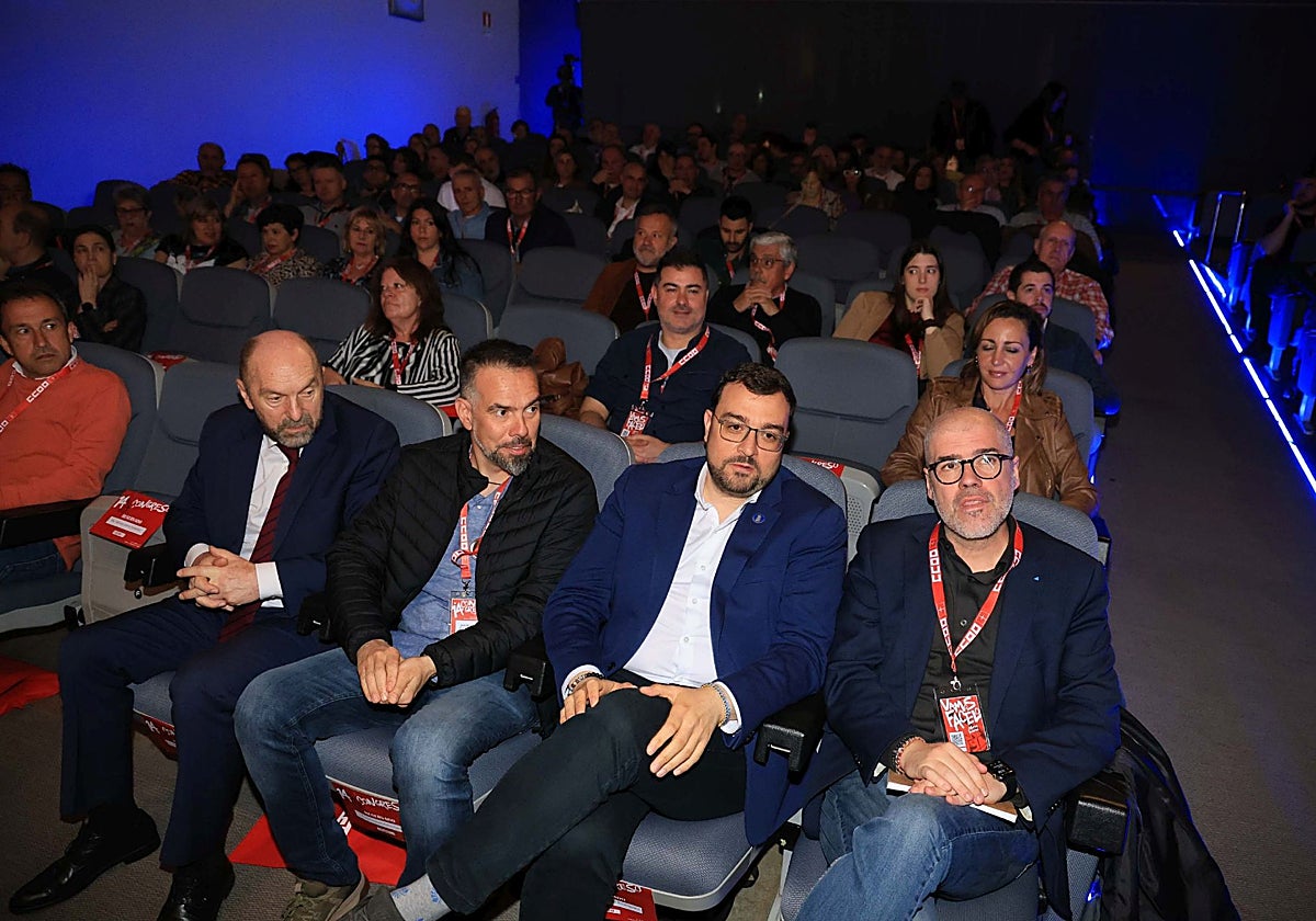 Juan Cofiño, José Manuel Zapico, Adrián Barbón y Unai Sordo, en el congreso de CC OO de Asturias.
