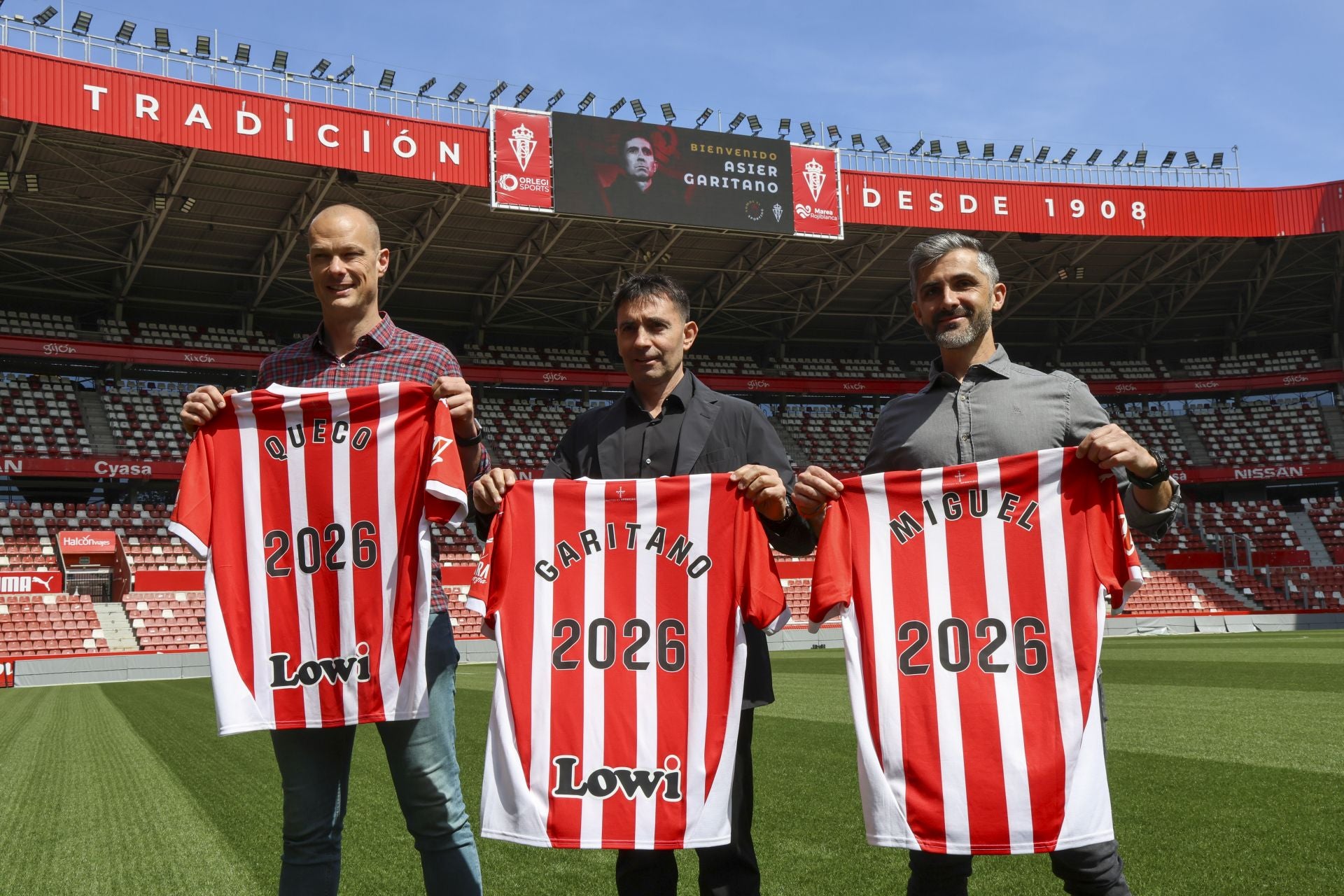 Fotos: Presentación de Asier Garitano como nuevo entrenador del Sporting