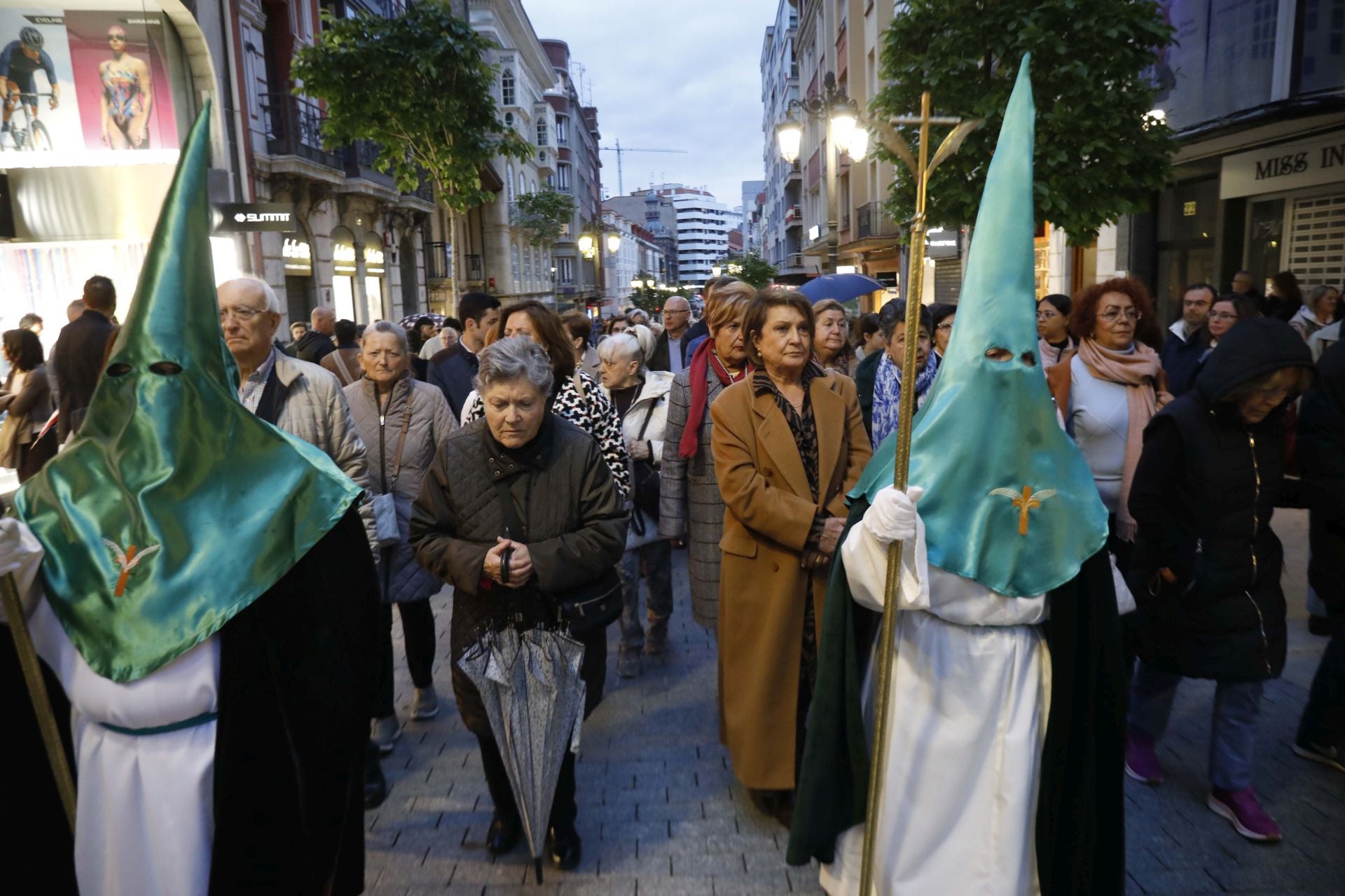 Procesión de Jesús Cautivo de Avilés