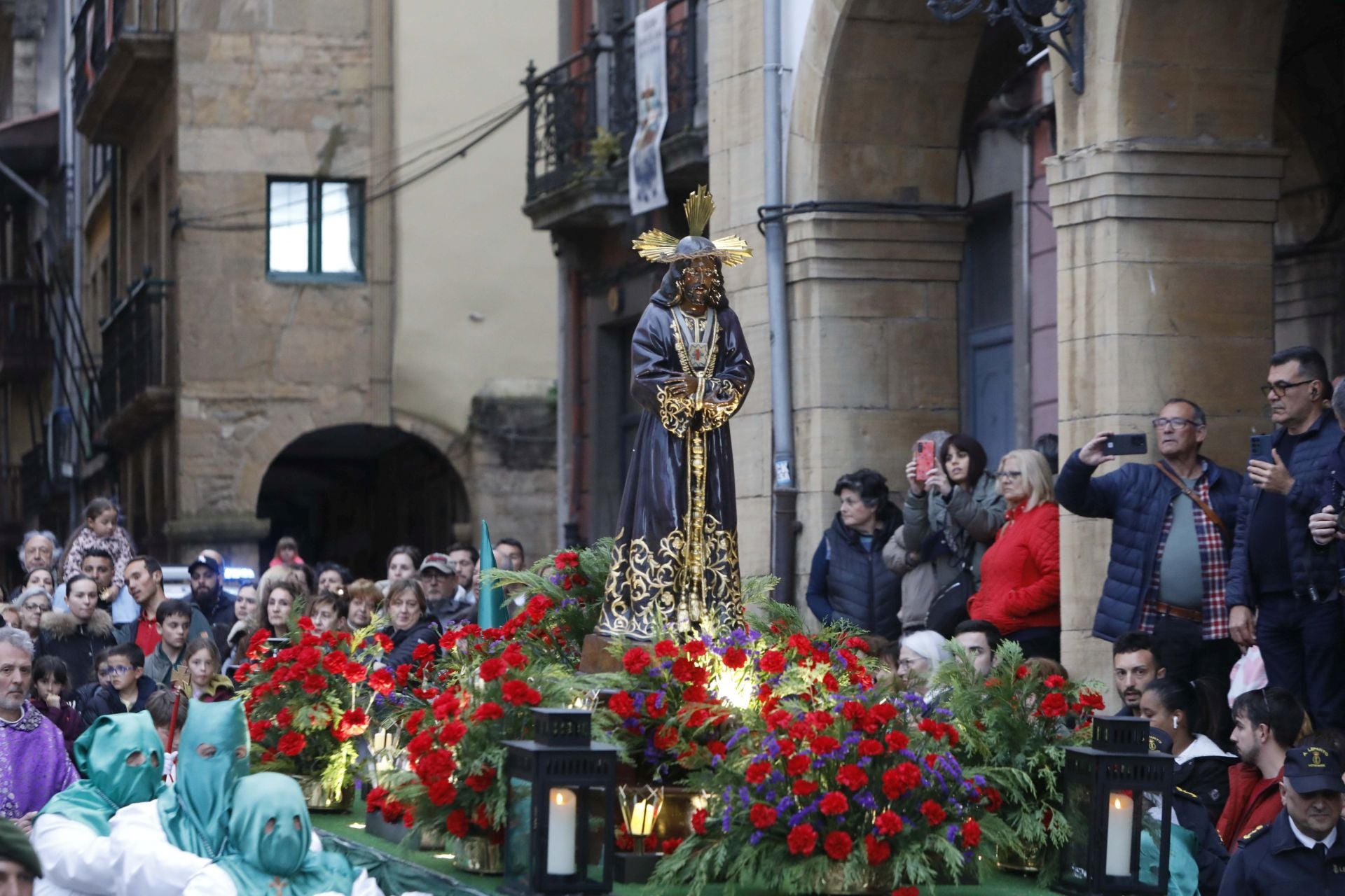 Procesión de Jesús Cautivo de Avilés