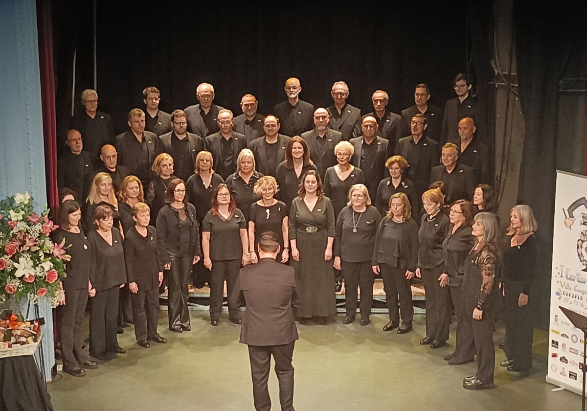 El Ensamble Vocal Gijón arrasa en Cangas del Narcea