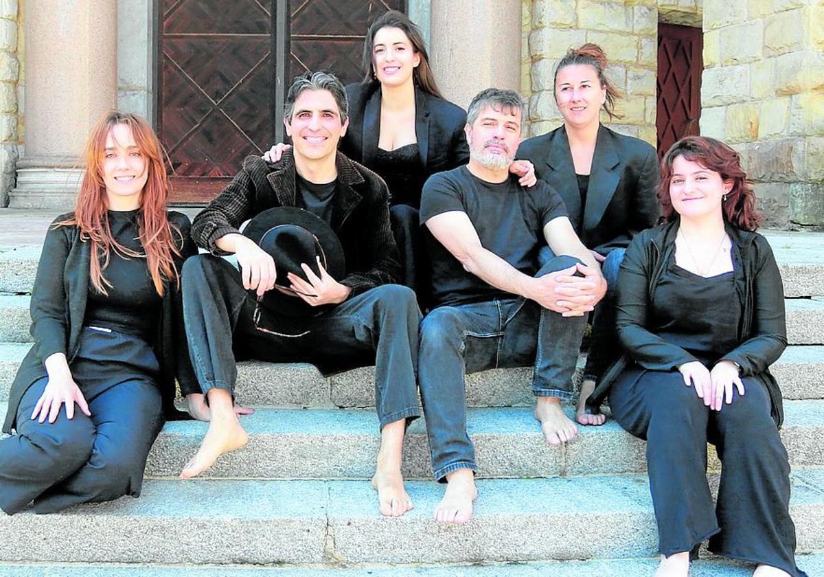 Xana del Mar, Paco Pardo, Ici Díaz, César Alonso, Isabel Marcos y Lola Núñez Prieto.