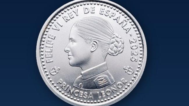 Imagen antes - Las dos caras de la moneda de la Princesa Leonor: así es la pieza especial del Juan Sebastián Elcano
