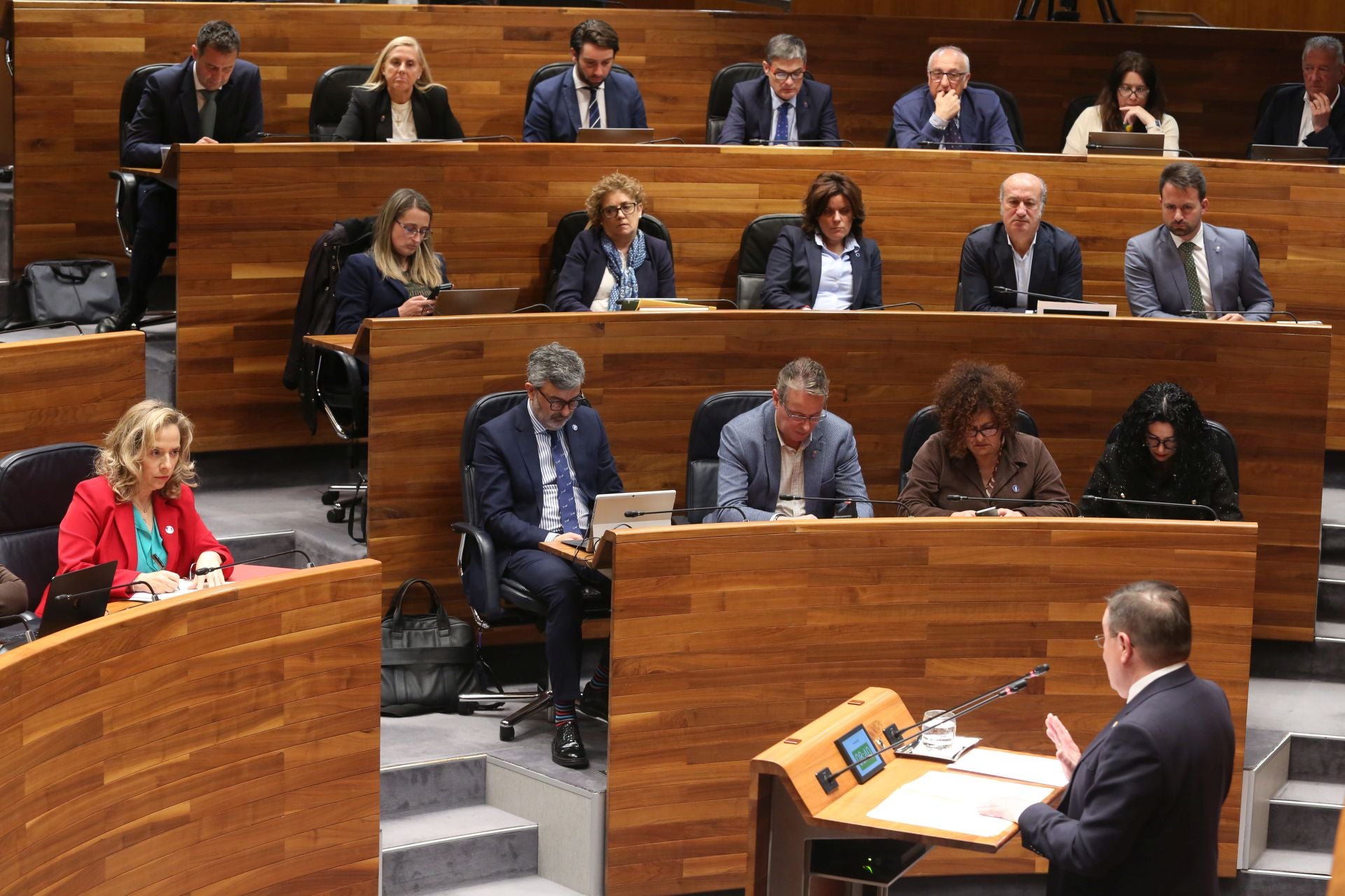Las imágenes del Pleno que acabó con la dimisión de Belarmina Díaz