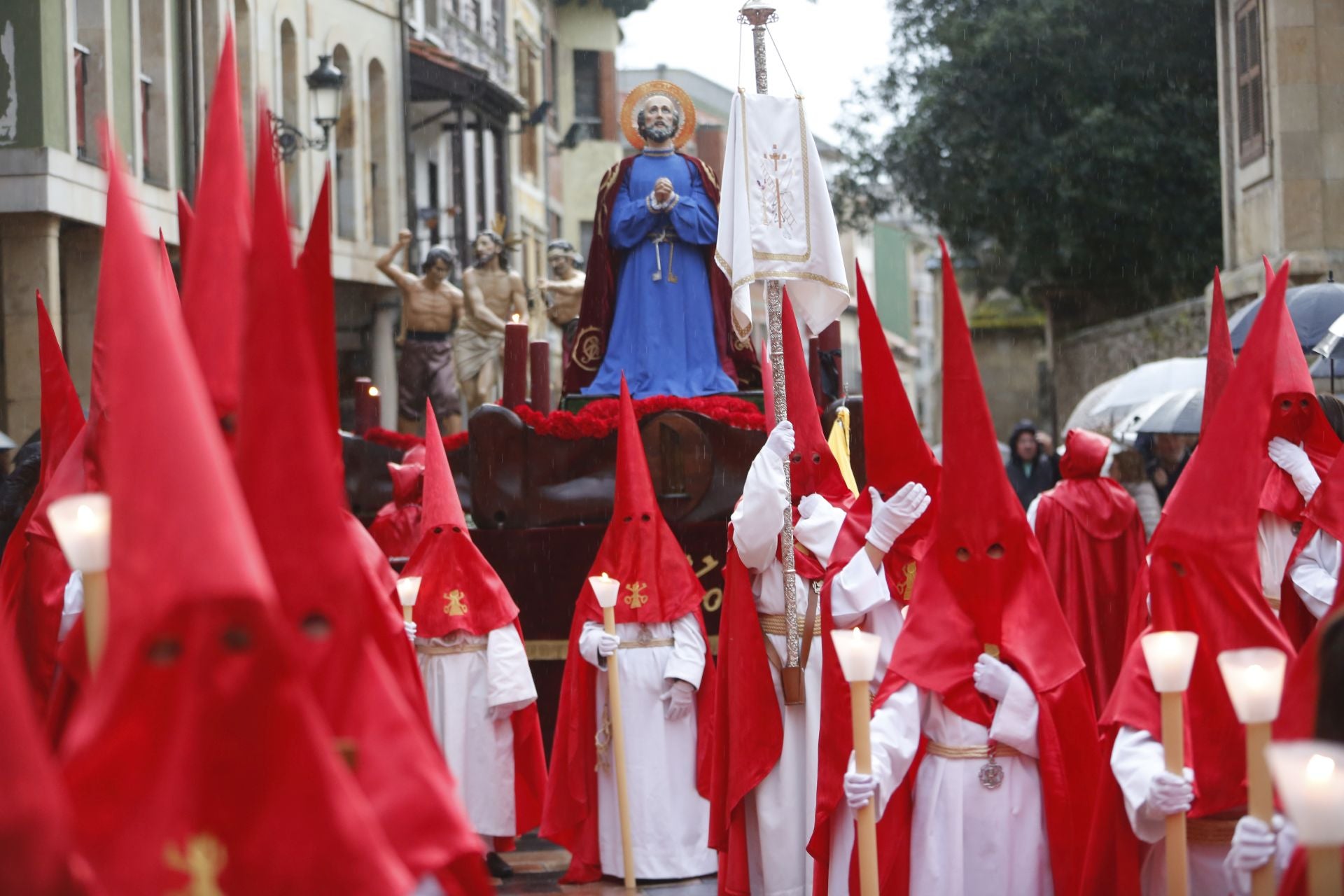 Procesión de San Pedro en Avilés