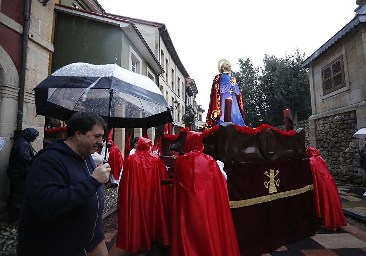Procesión de San Pedro en Avilés