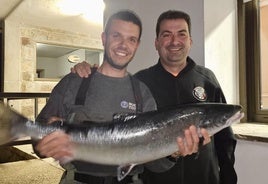 El campanu de Asturias pesó casi 7 kilos
