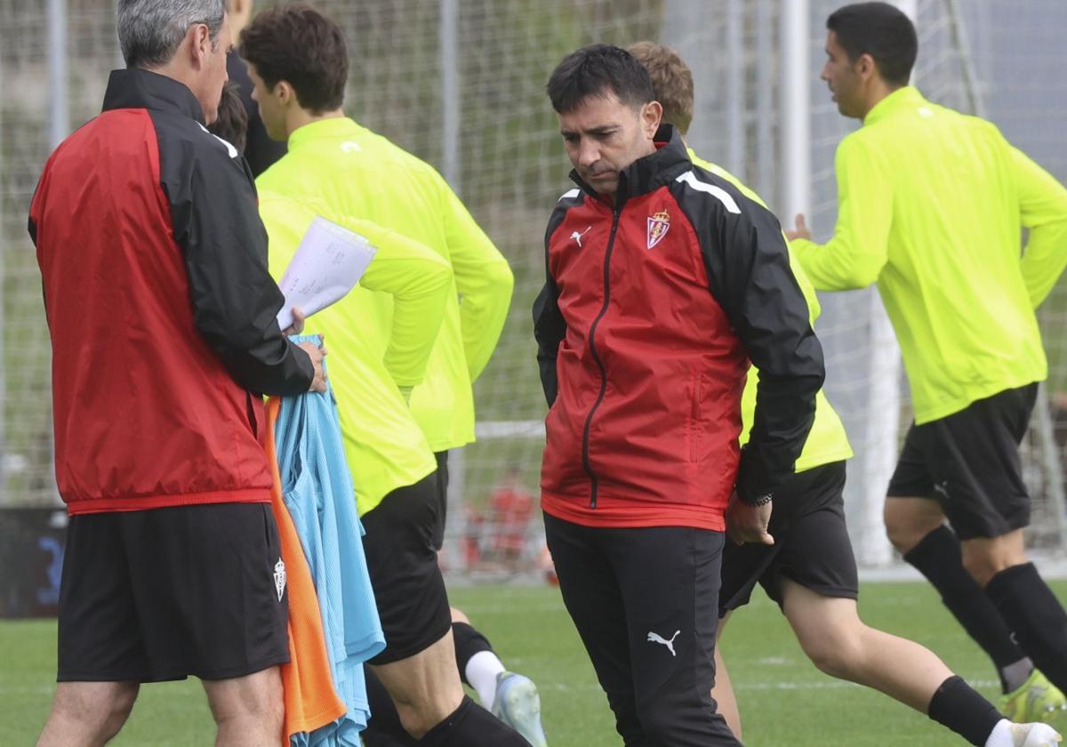 El Sporting de Gijón, cinco meses sin encadenar victorias