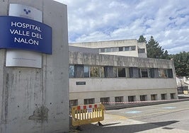 Un hombre trasladado al hospital tras ser afectado por un incendio en San Martín del Rey Aurelio