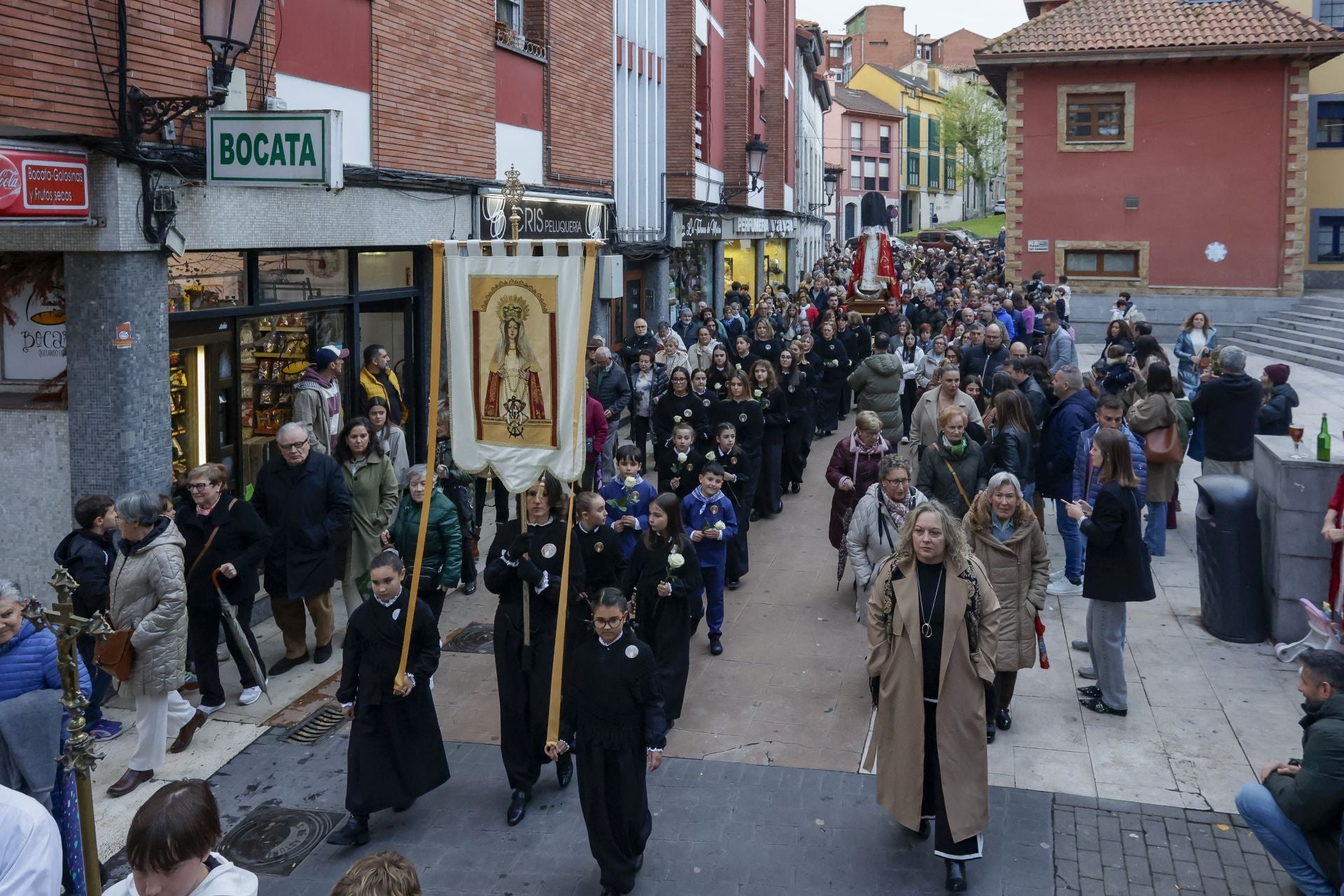 Procesión de la Virgen del Rosario en Candás
