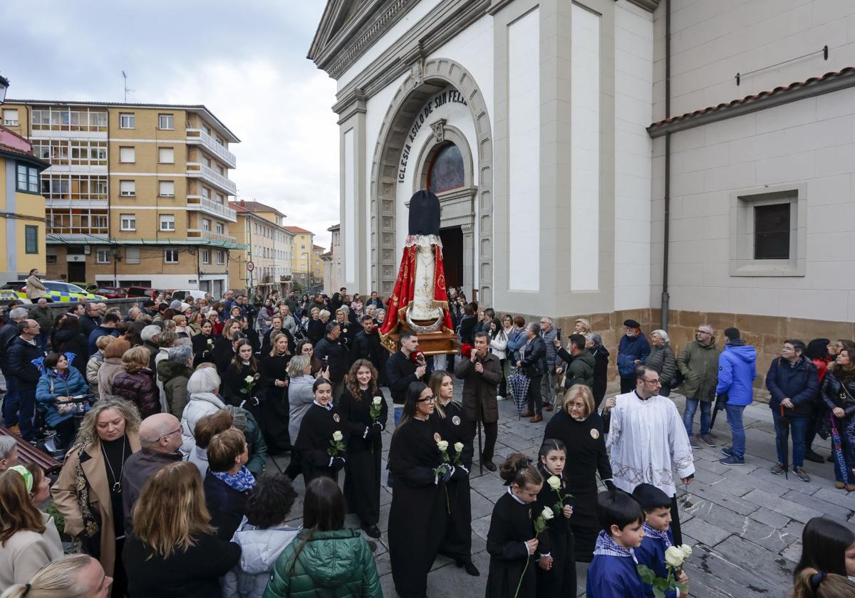Procesión de la Virgen del Rosario en Candás
