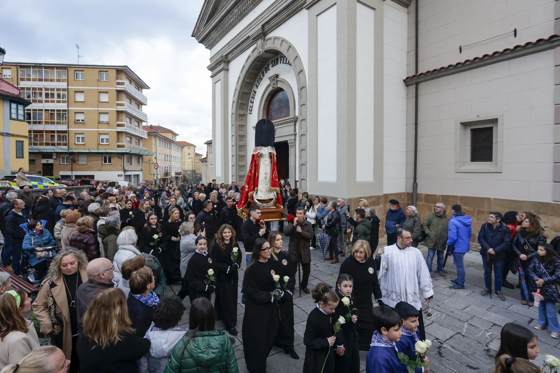 Procesión de la Virgen del Rosario en Candás