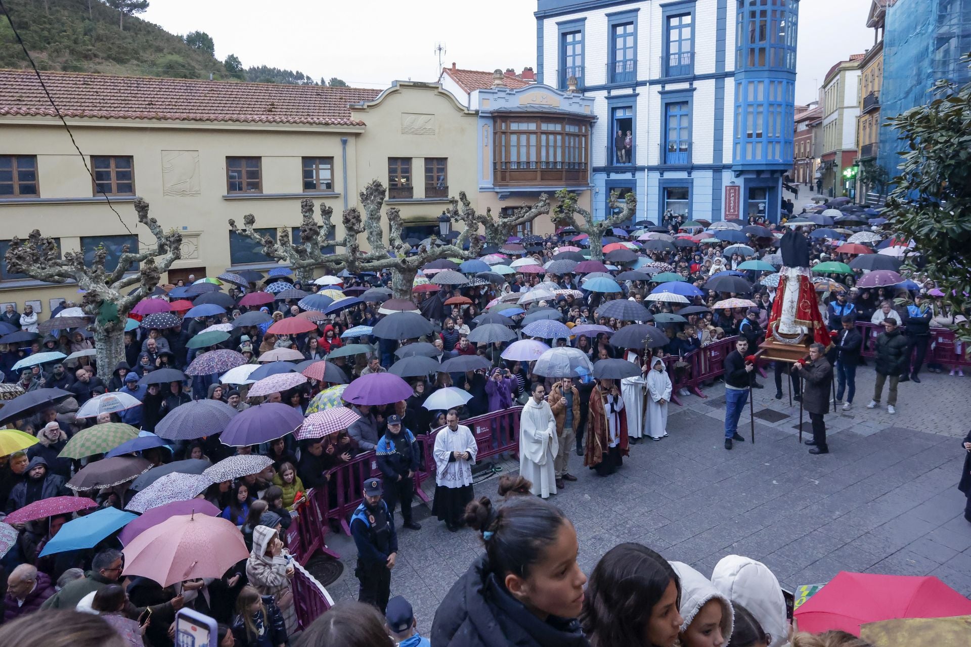 Procesión de la Virgen del Rosario en Candás