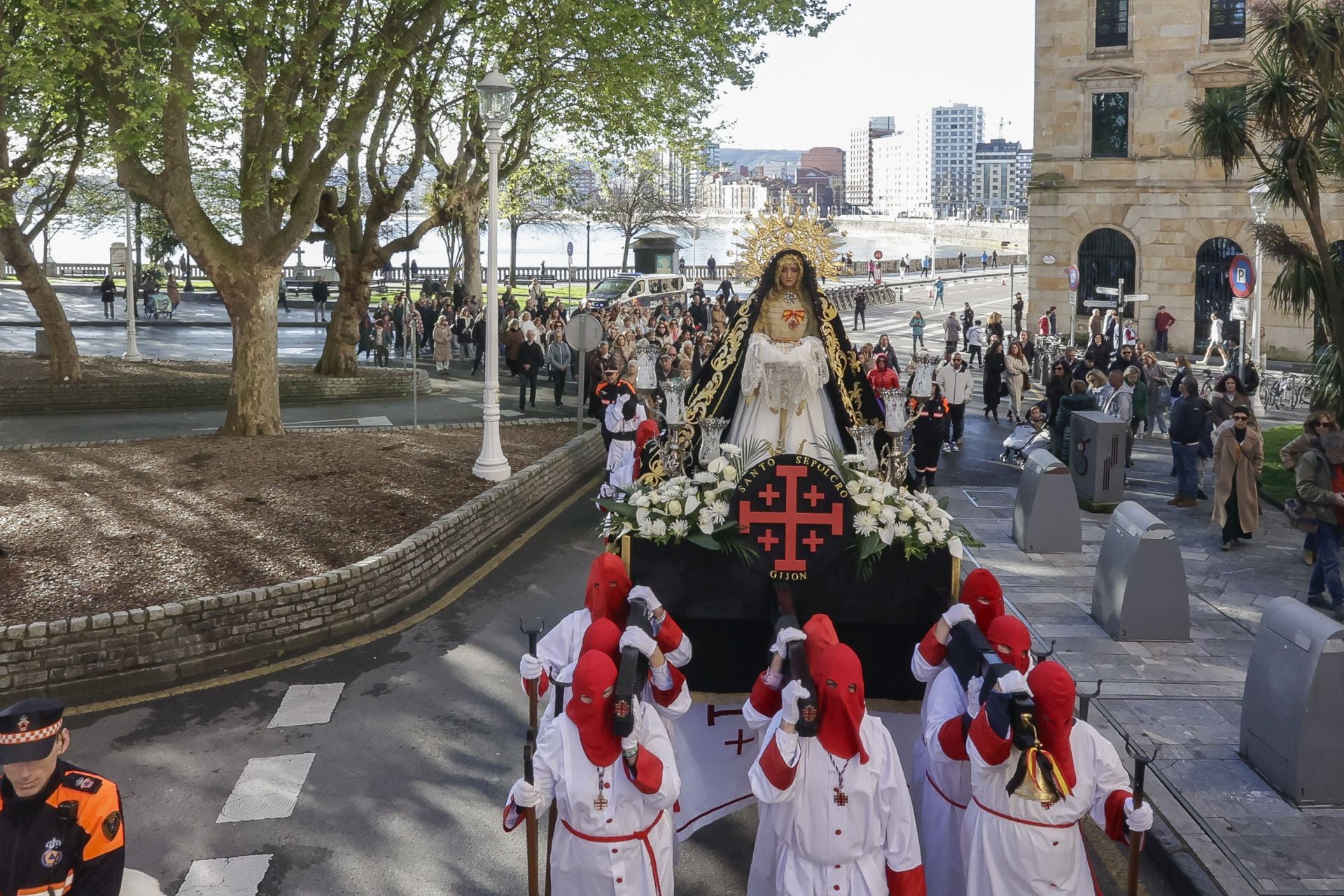 Emoción en el recorrido de La Soledad en Gijón