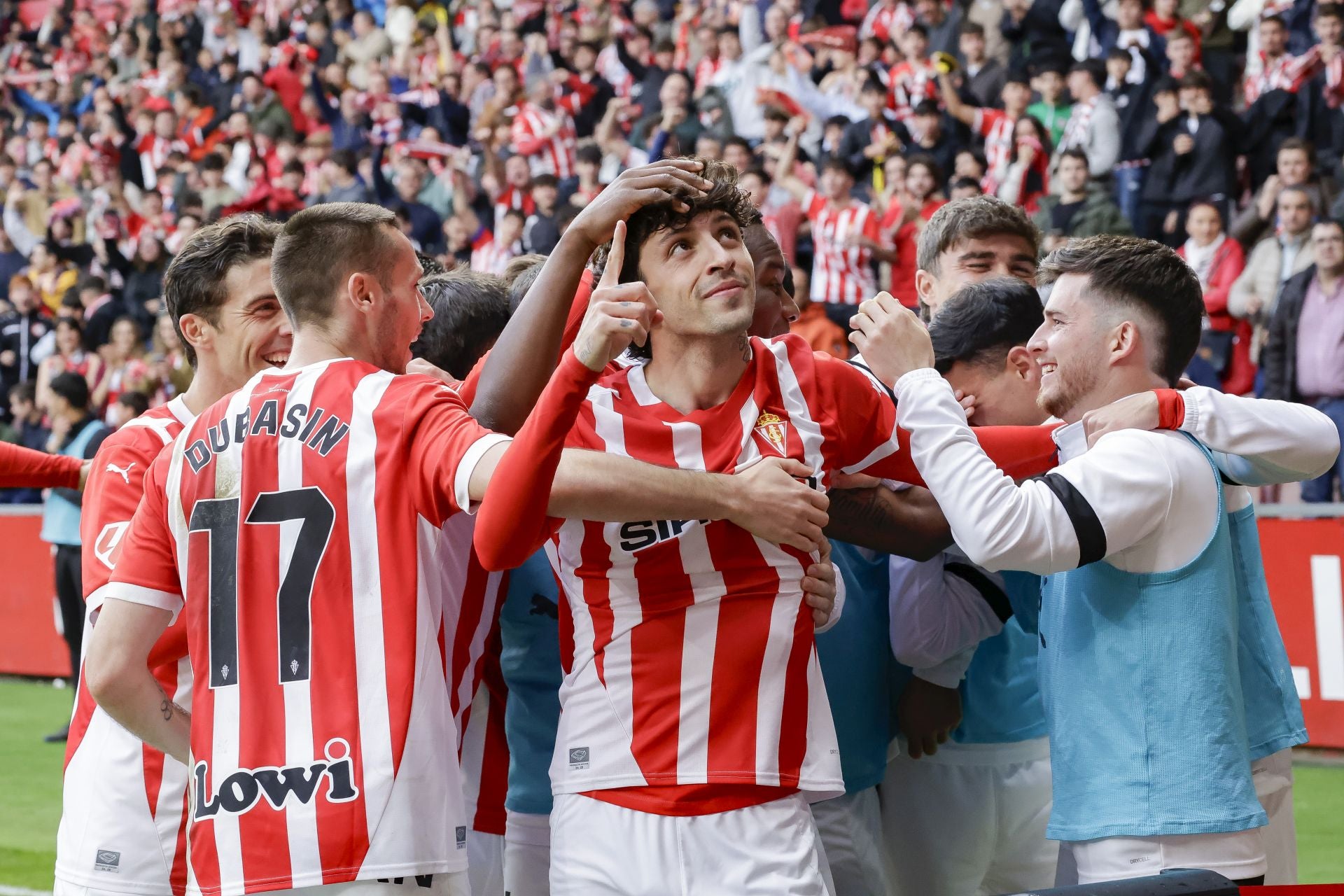 Las mejores imágenes del Sporting - Mirandés en El Molinón