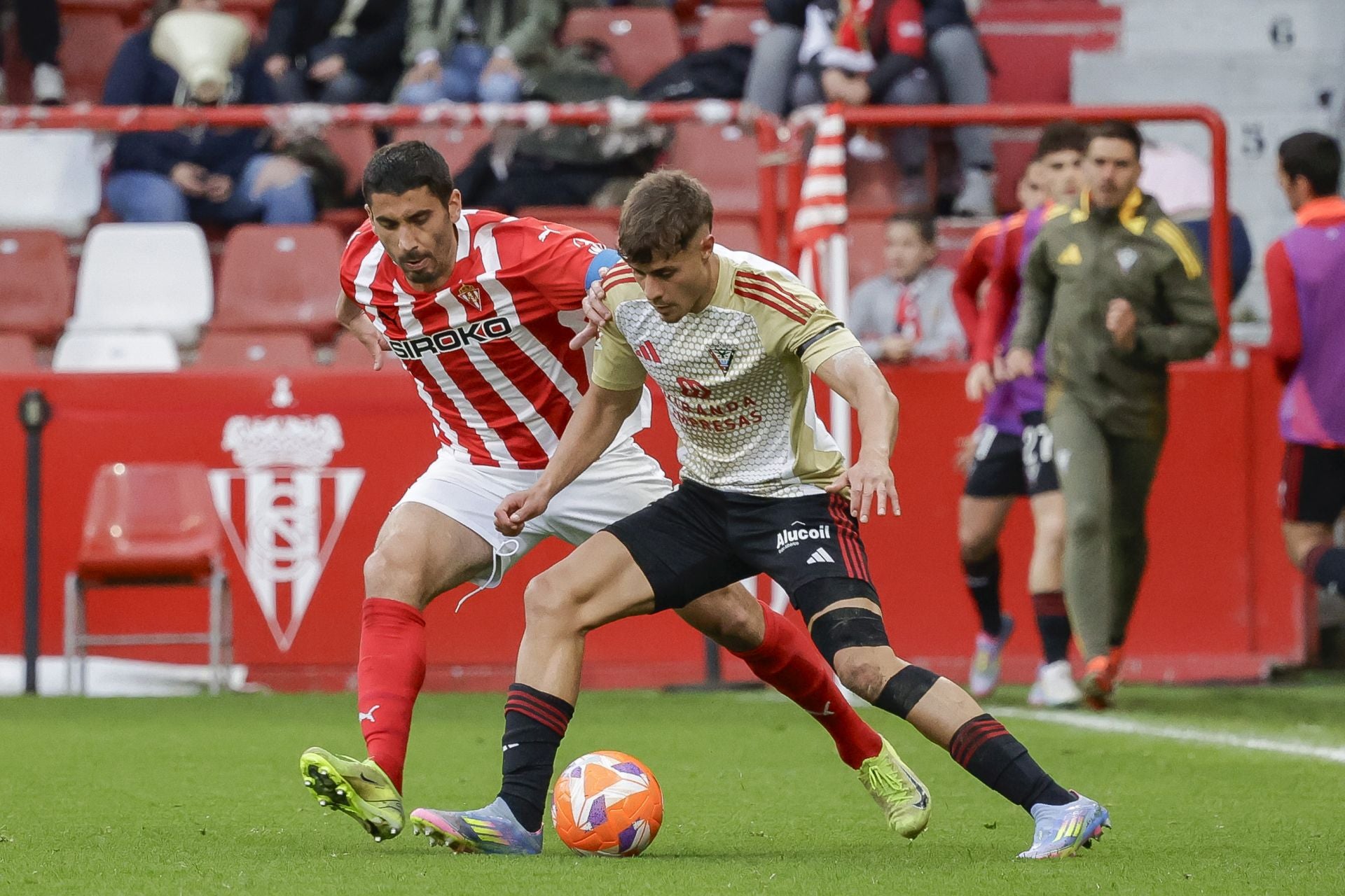 Las mejores imágenes del Sporting - Mirandés en El Molinón