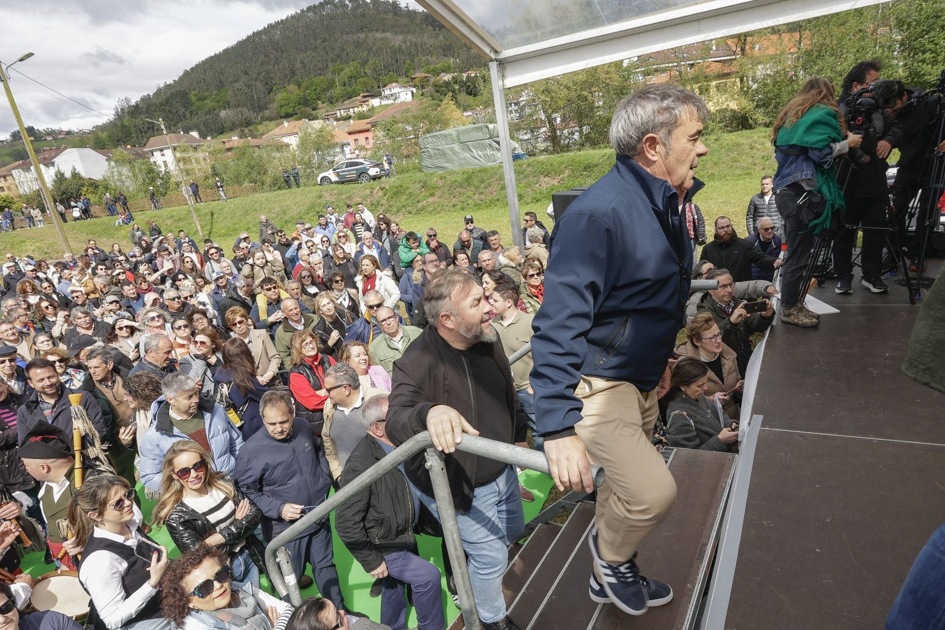 Así ha sido la emocionante subasta del Campanu de Asturias