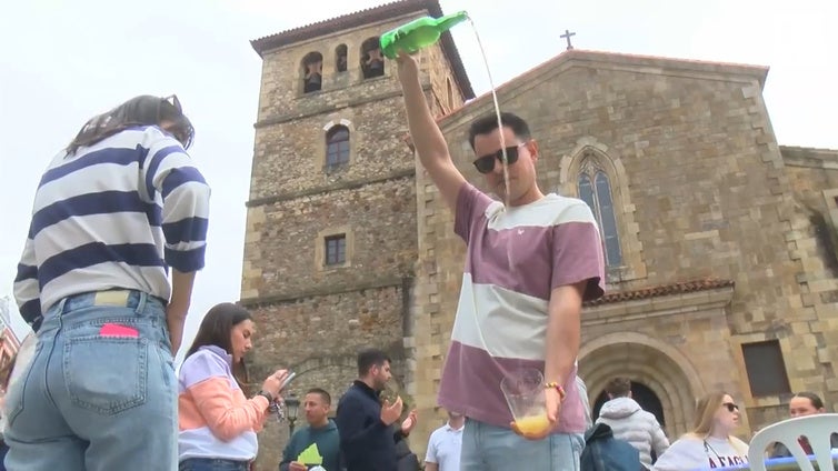 Avilés celebra su Comida en la Calle mirando al cielo