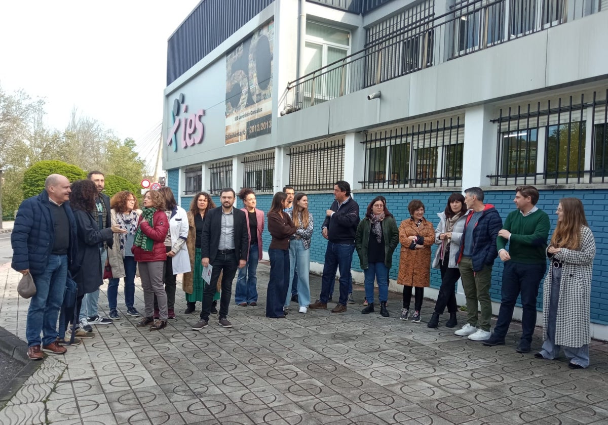 Suatea critica que en las cuencas los alumnos extranjeros tengan sólo una hora de castellano