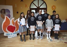 Foto de familia de los ganadores en el IV Concurso de Microrrelatos 'Miranda, tierra legendaria'