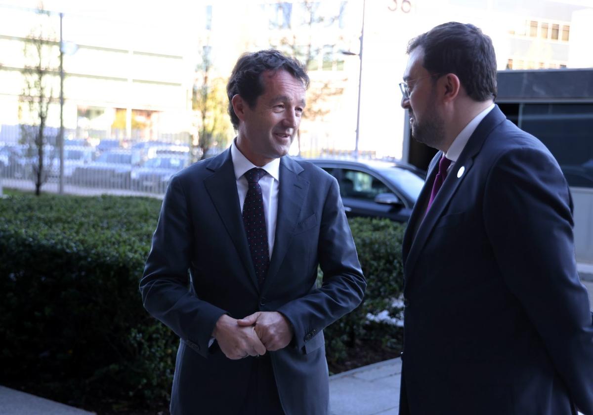 Indra estudia su fusión con Escribano para crear un gigante europeo en defensa