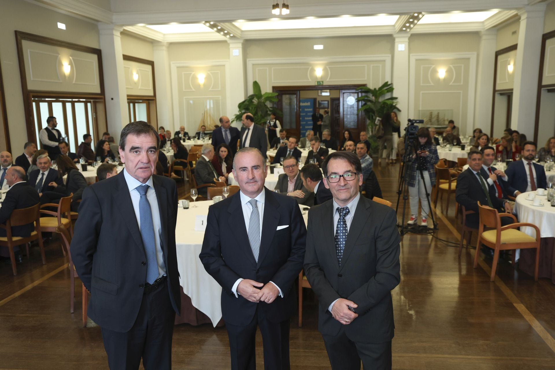 Fórum de EL COMERCIO sobre las perspectivas económicas para 2025, en imágenes