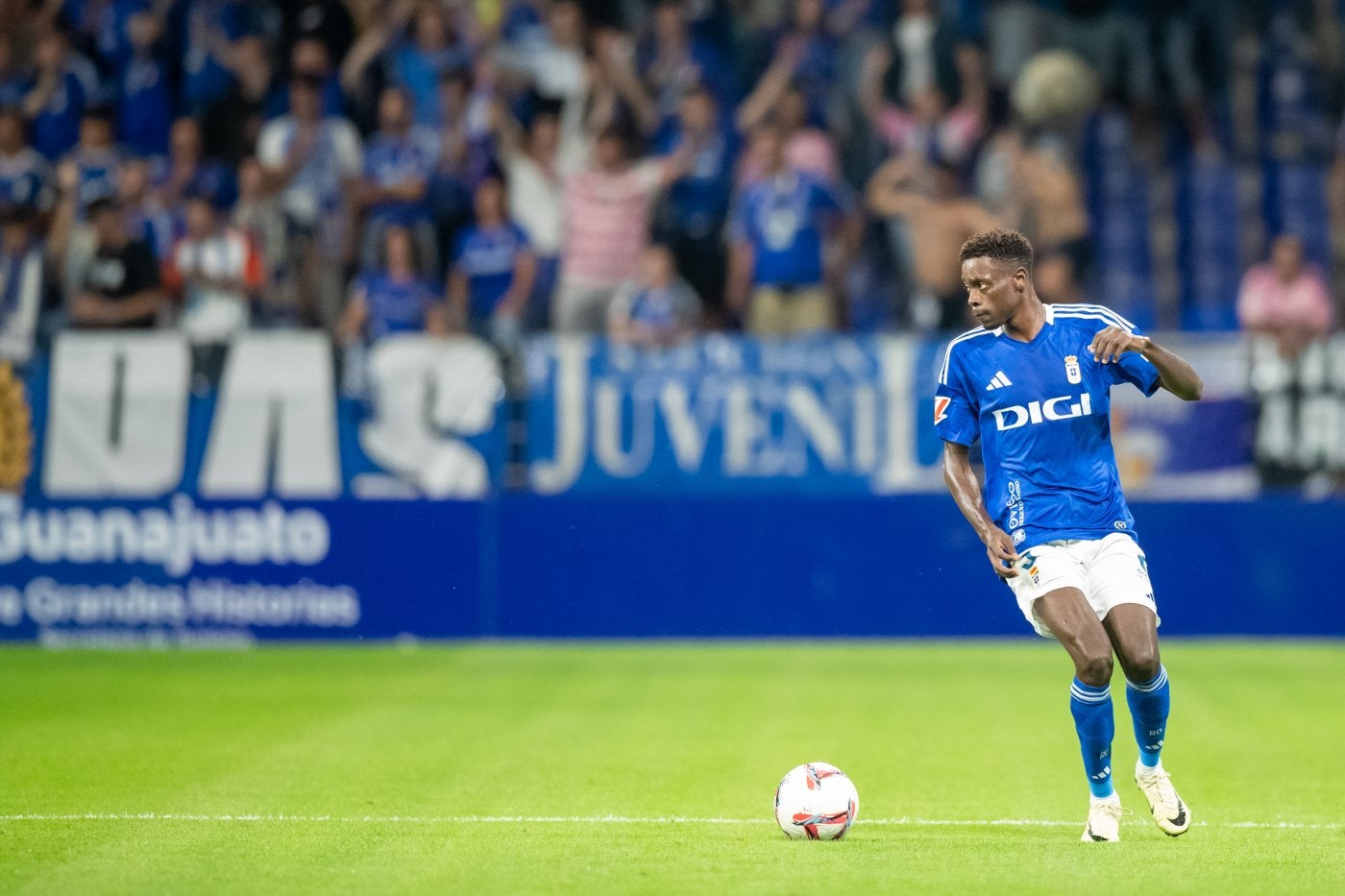 Rahim volvió al Real Oviedo para ofrecer su mejor versión