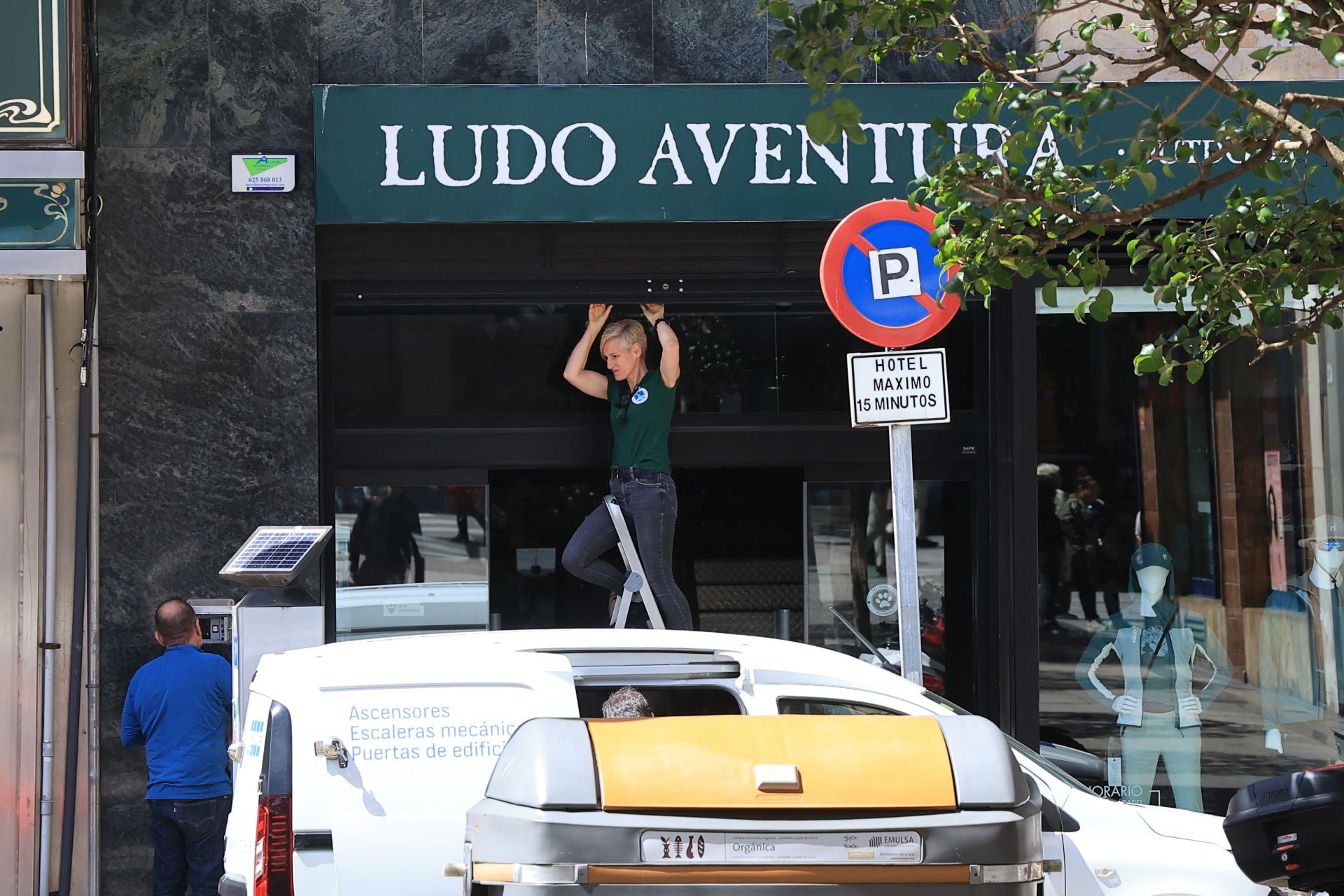 Fotos | Desconexión total: así se vivió el apagón en Asturias