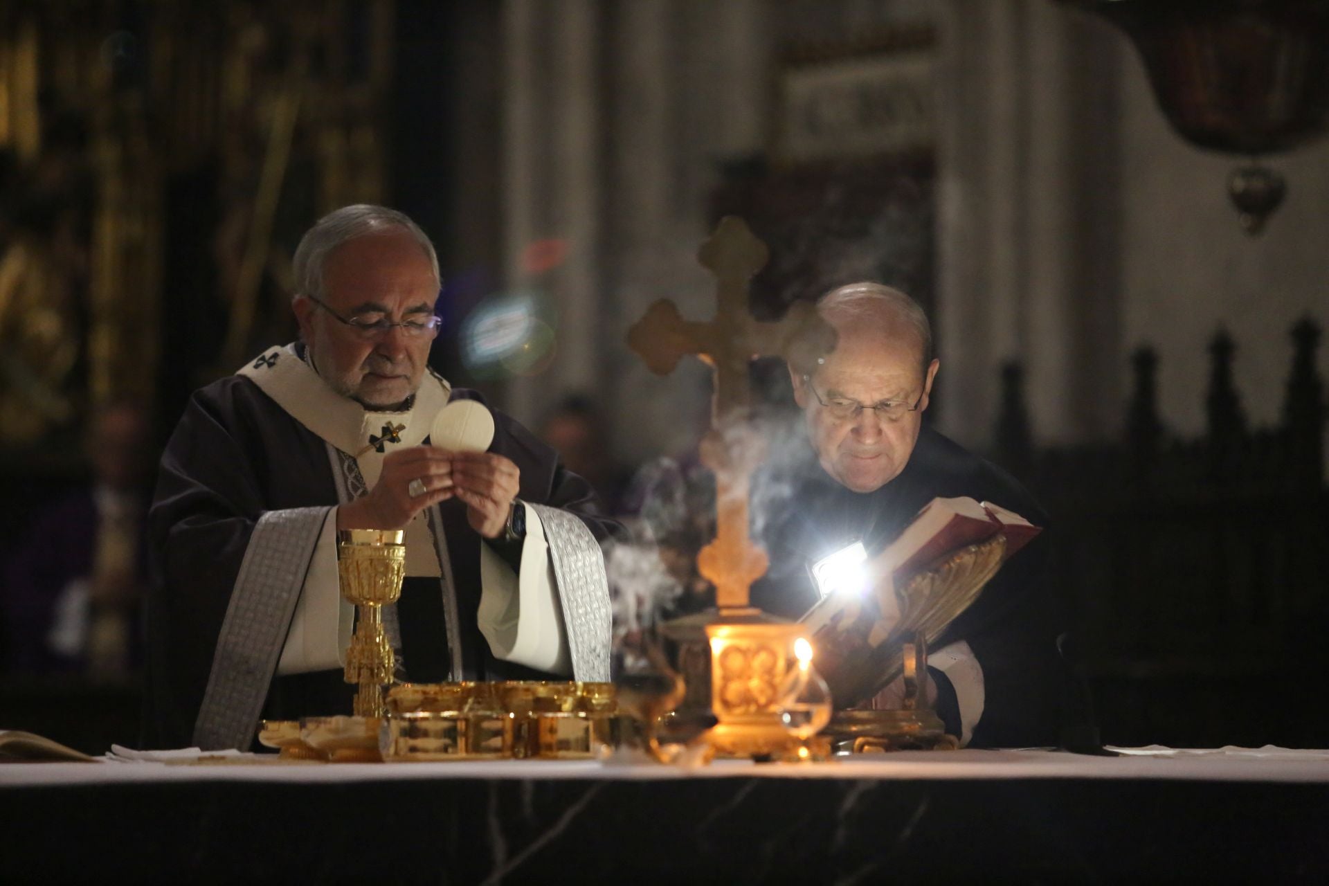 Asturias reza por el Papa Francisco: así ha sido el emotivo funeral en la Catedral de Oviedo