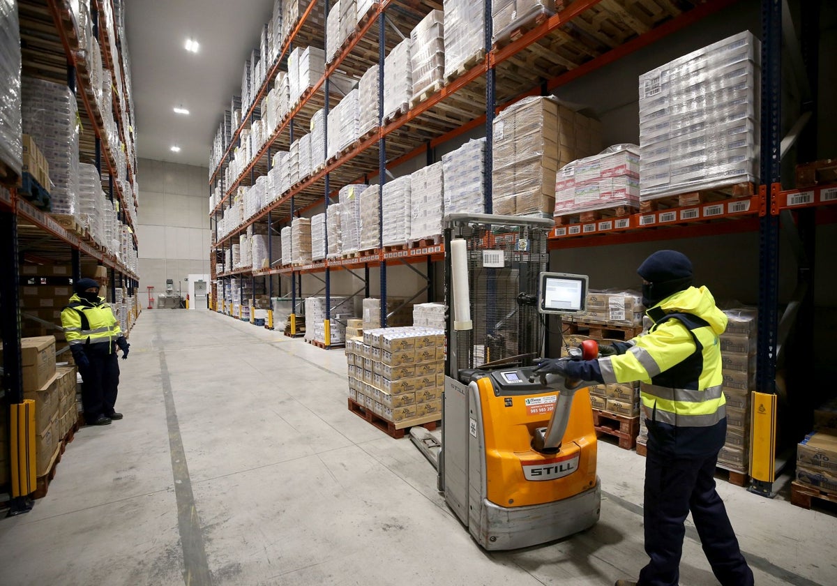 La industria asturiana trata de recuperar la normalidad tras el apagón