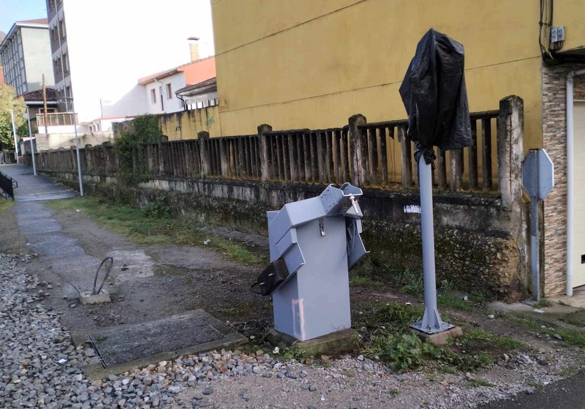 La estación del tren en Blimea sigue sin acceso para personas con movilidad reducida