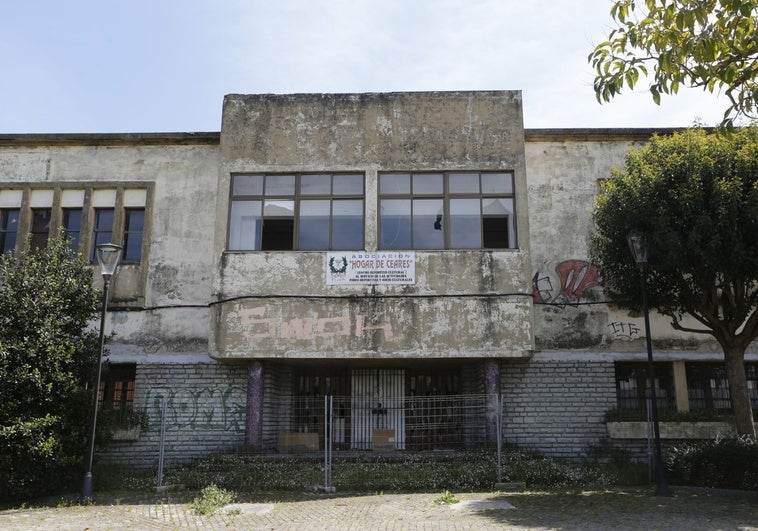 https://s1.ppllstatics.com/elcomercio/www/multimedia/2025/04/30/hogar-ceares-gijon-RdhFxZlVBdPPPfZeXsJx5PO-758x531@El%20Comercio.jpg