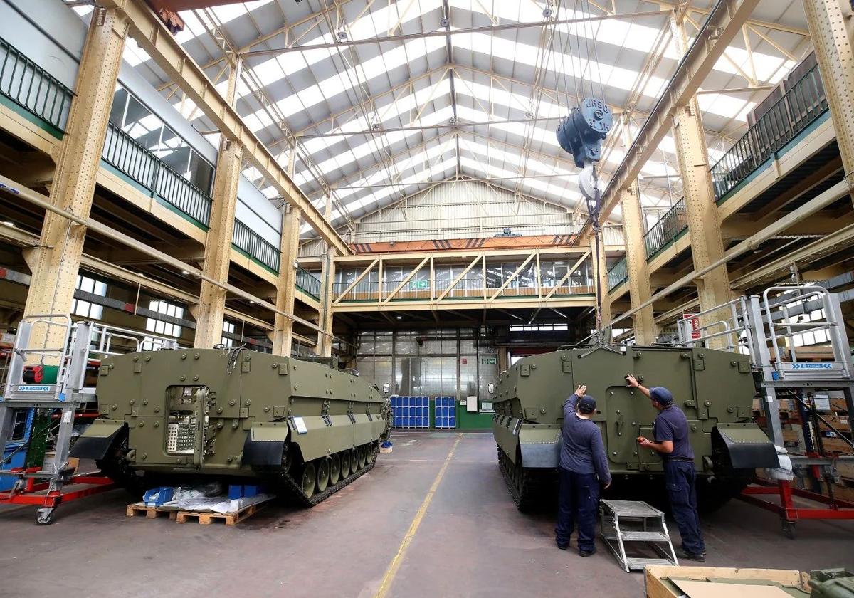 General Dynamics cambia de planes y descarta montar torretas israelíes en Asturias para los blindados letones