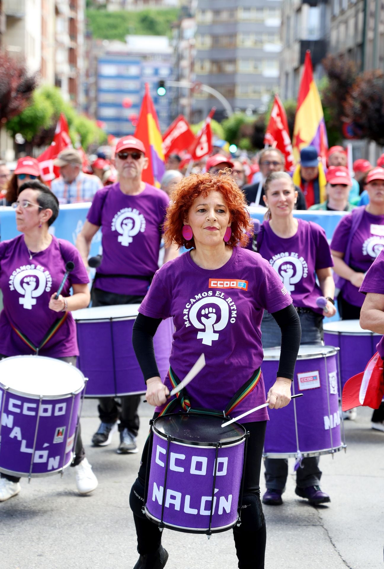 Mieres acoge una multitudinaria manifestación por el Primero de Mayo