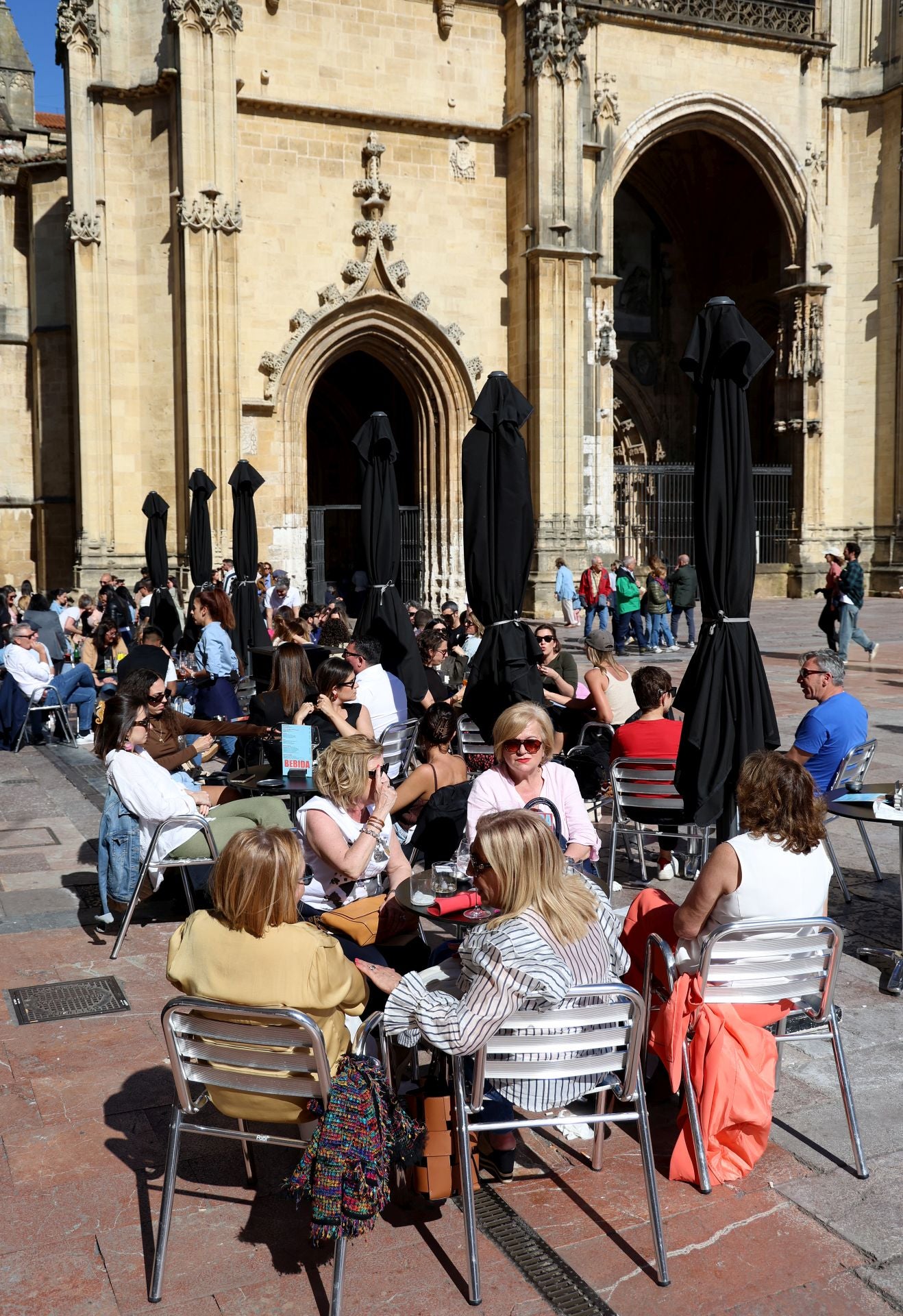 Turistas en las principales ciudades asturianas